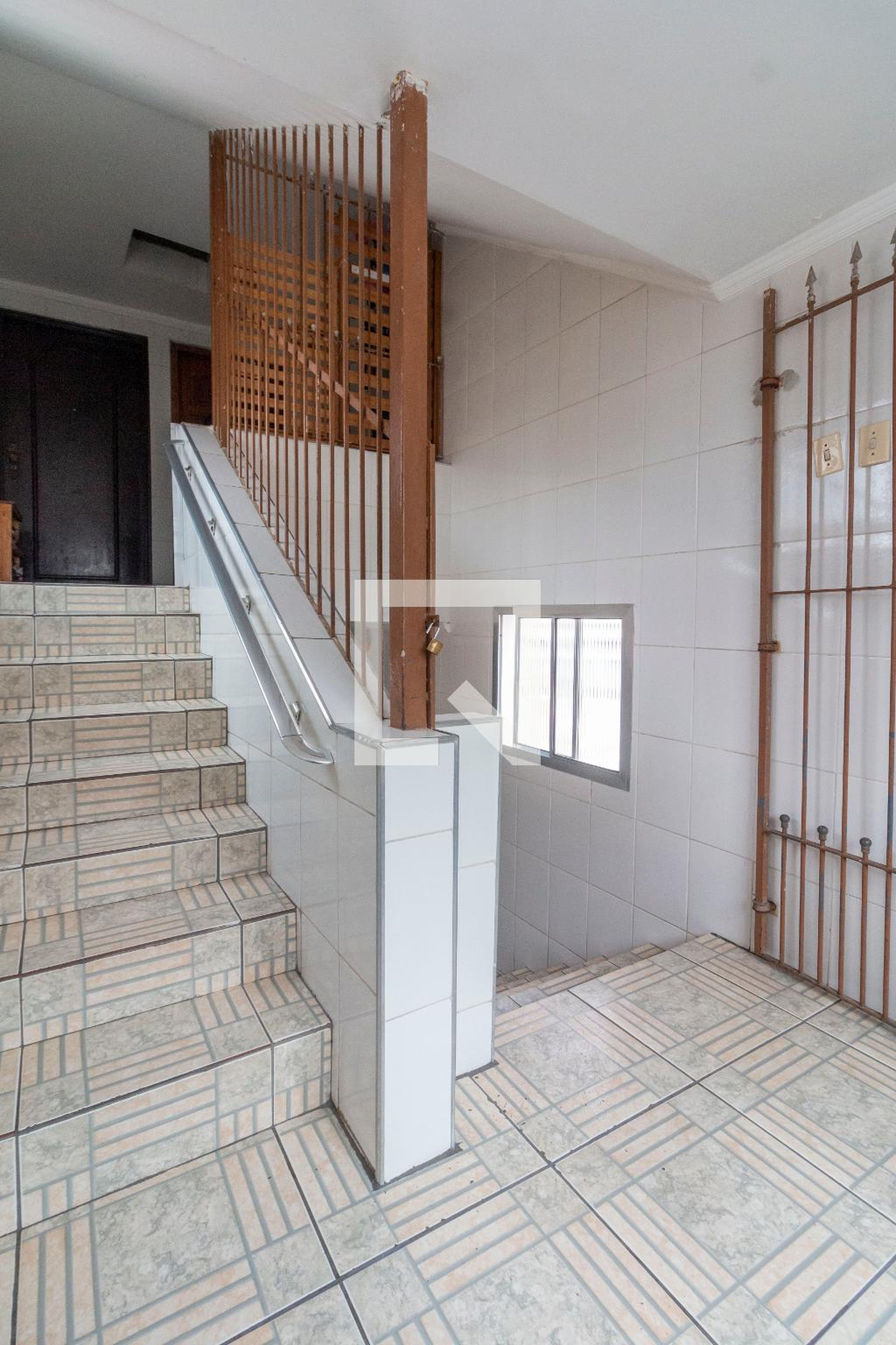 Hall de Entrada - Edifício Quaresmeiras IV