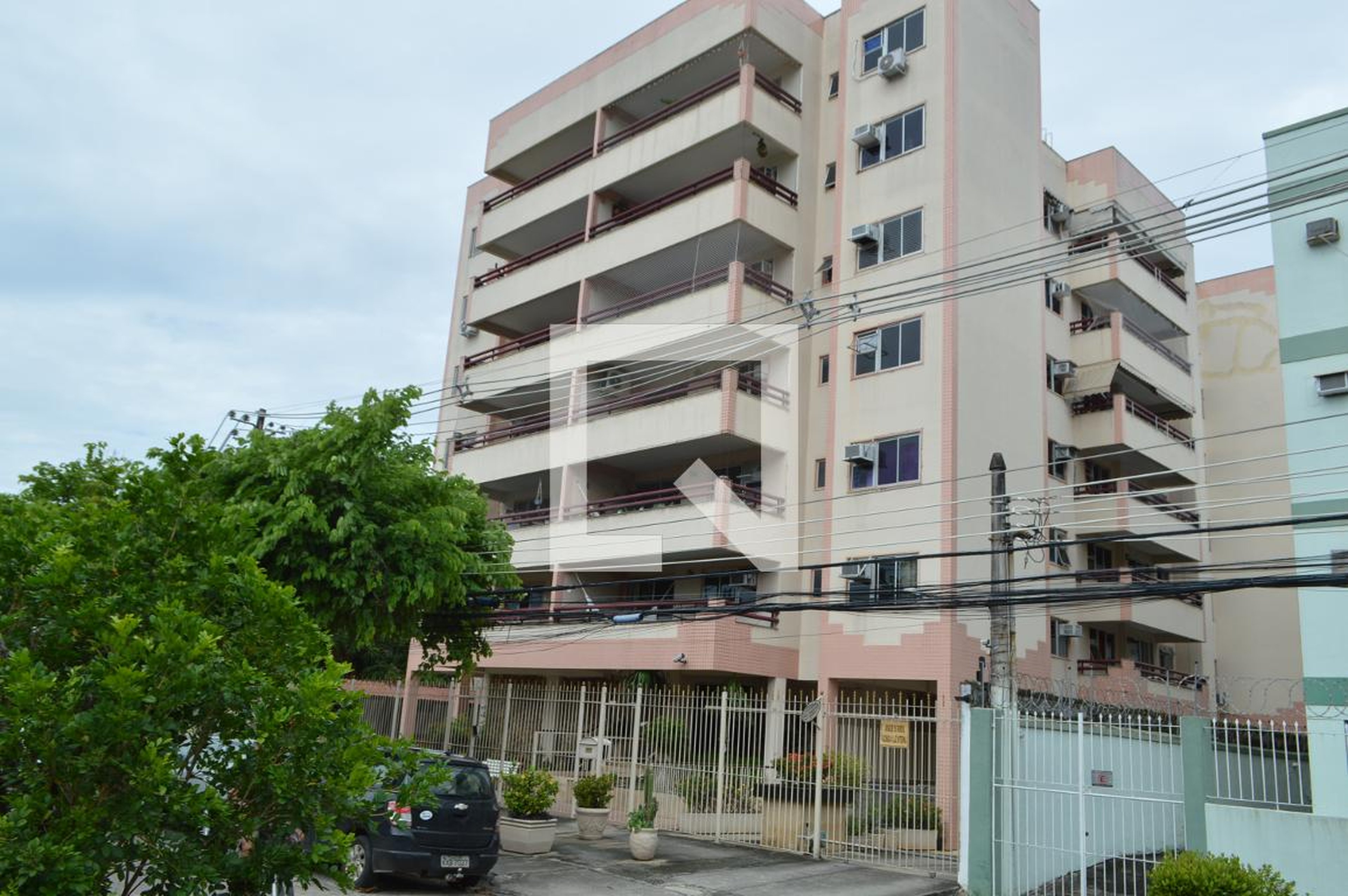 Fachada do Prédio Condomínio Parque Residencial Imuta
