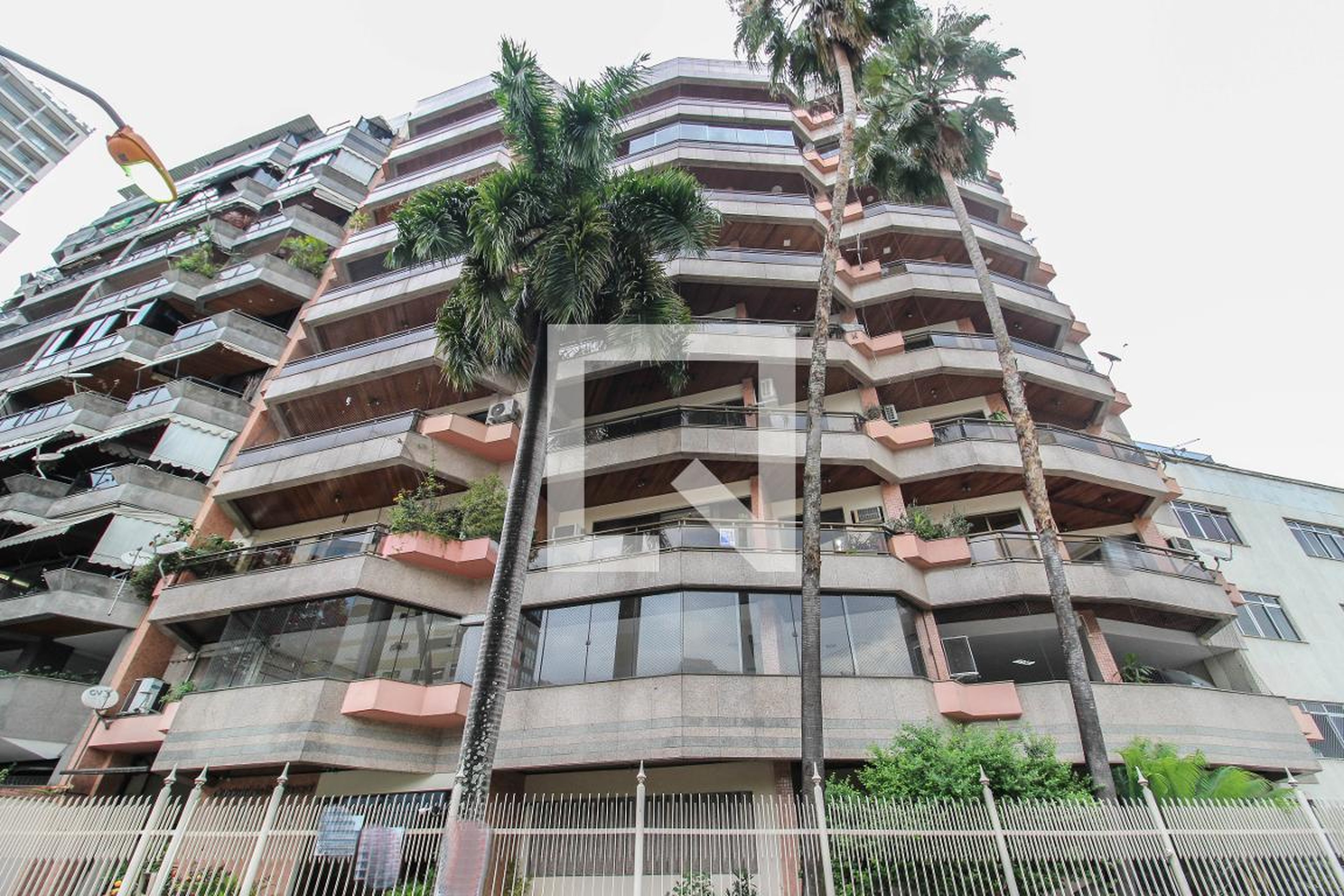 Fachada Residencial Okena