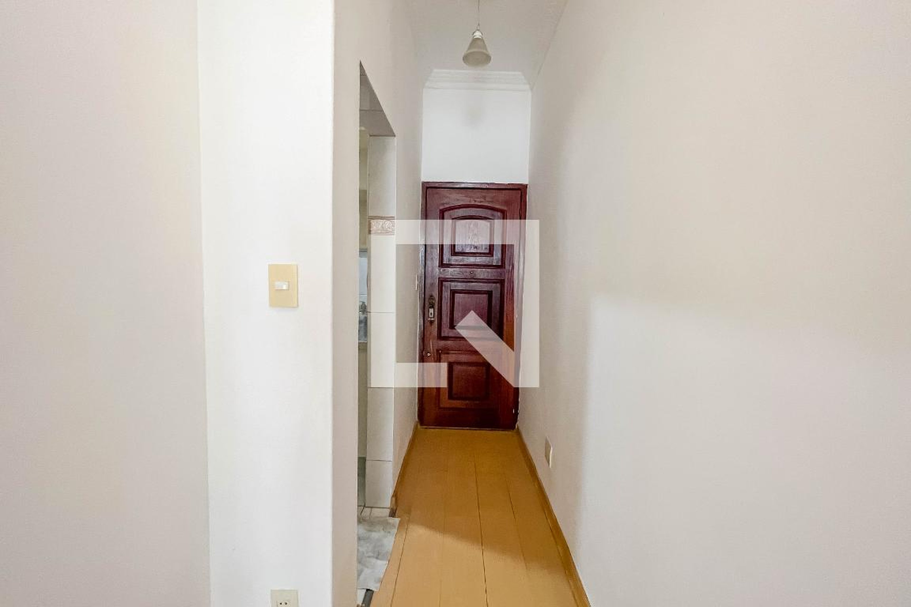 Hall de entrada Condomínio em Rua Real Grandeza, 1