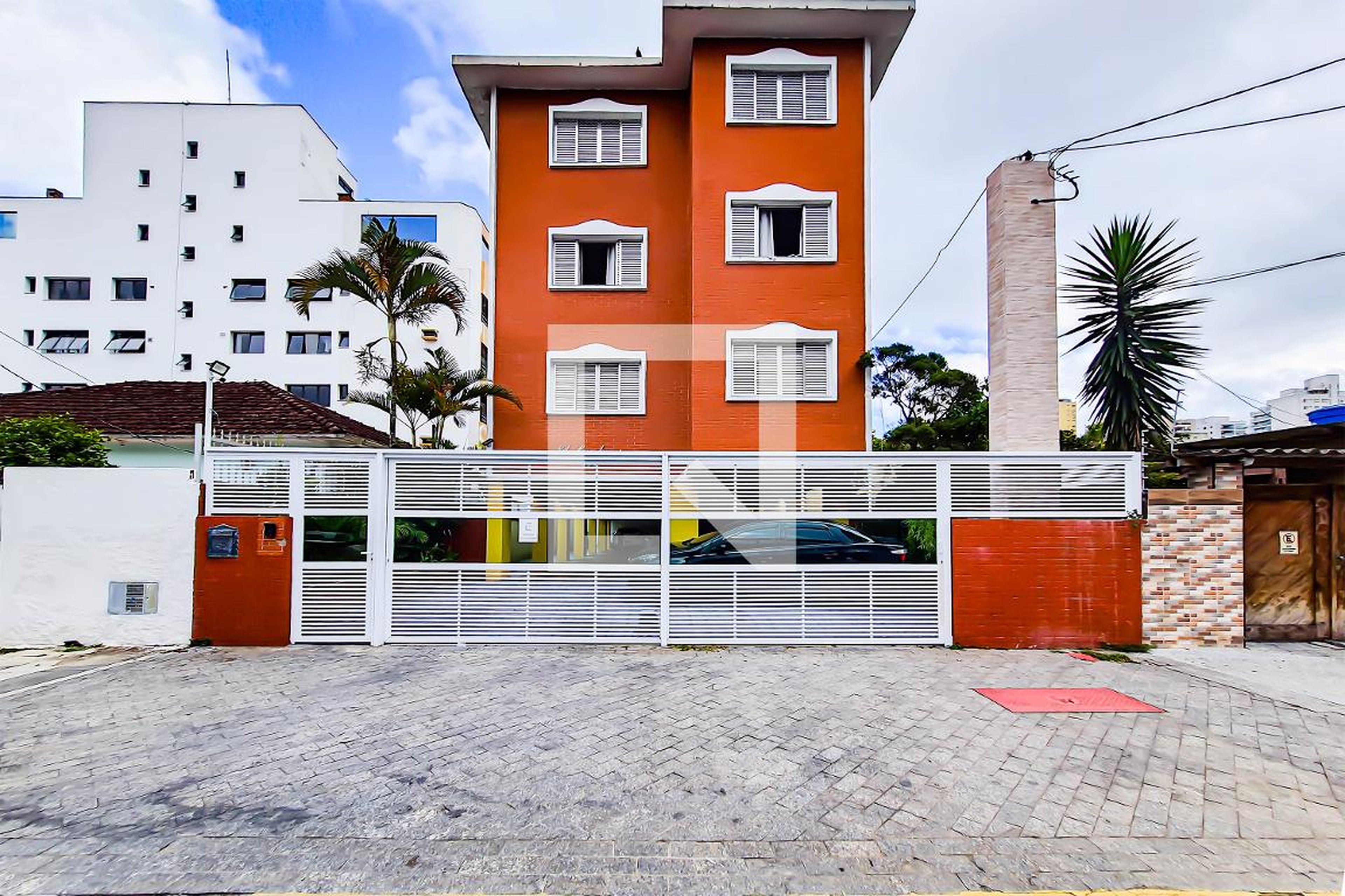 Fachada do Prédio Condomínio Camburi