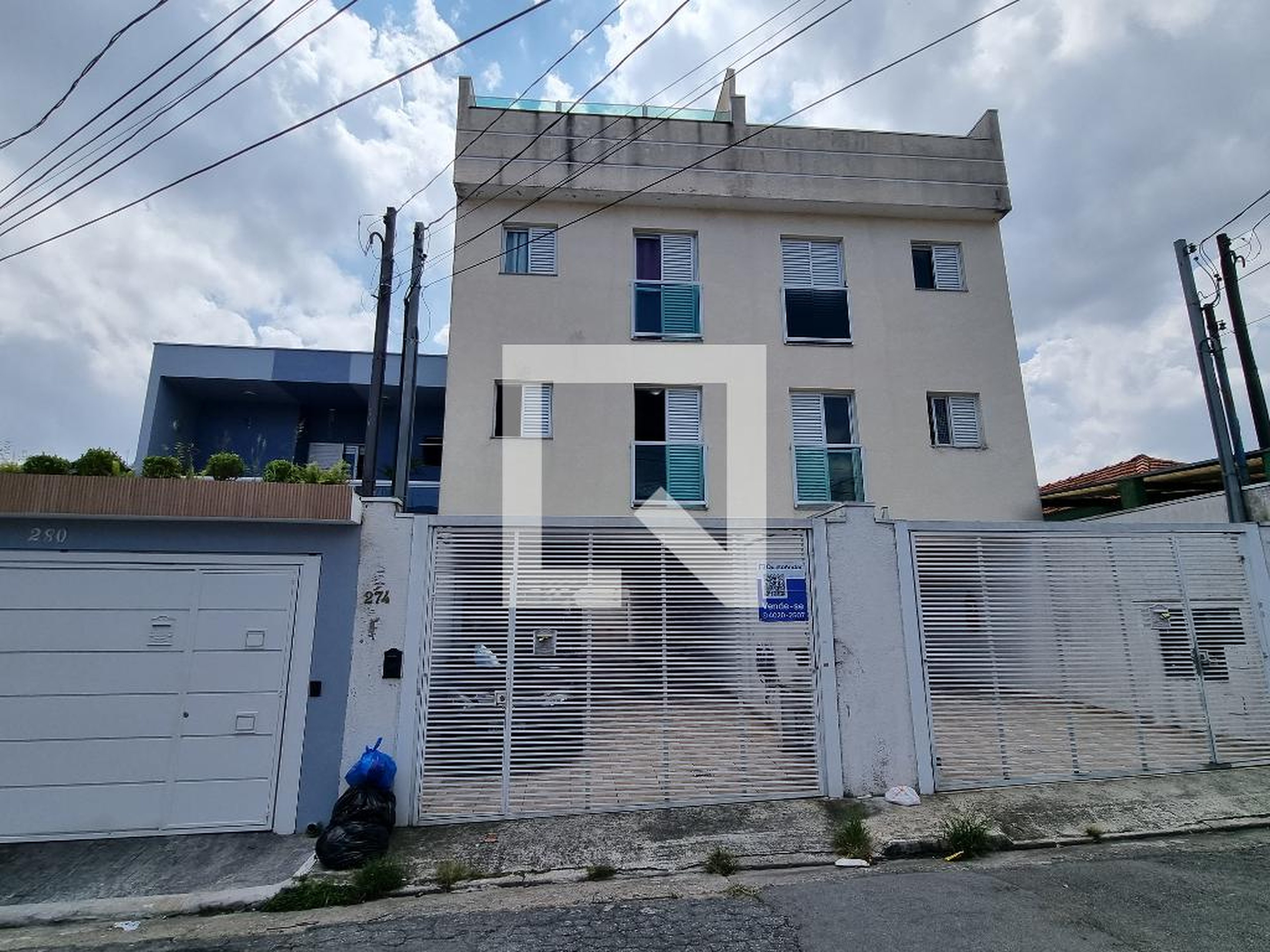 Fachada Condomínio em Rua Parintins, 274