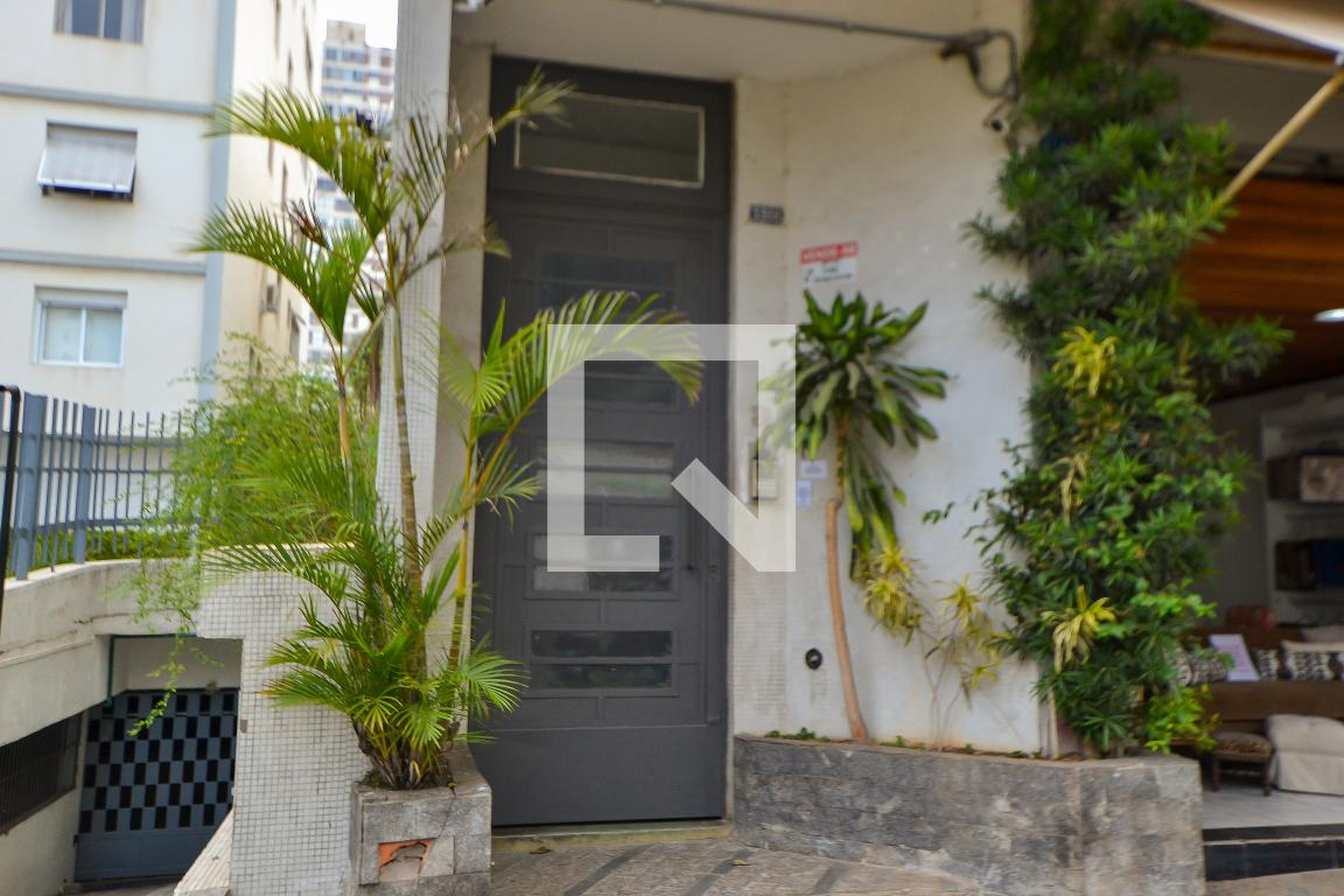 Entrada - Edifício Anna Zundel