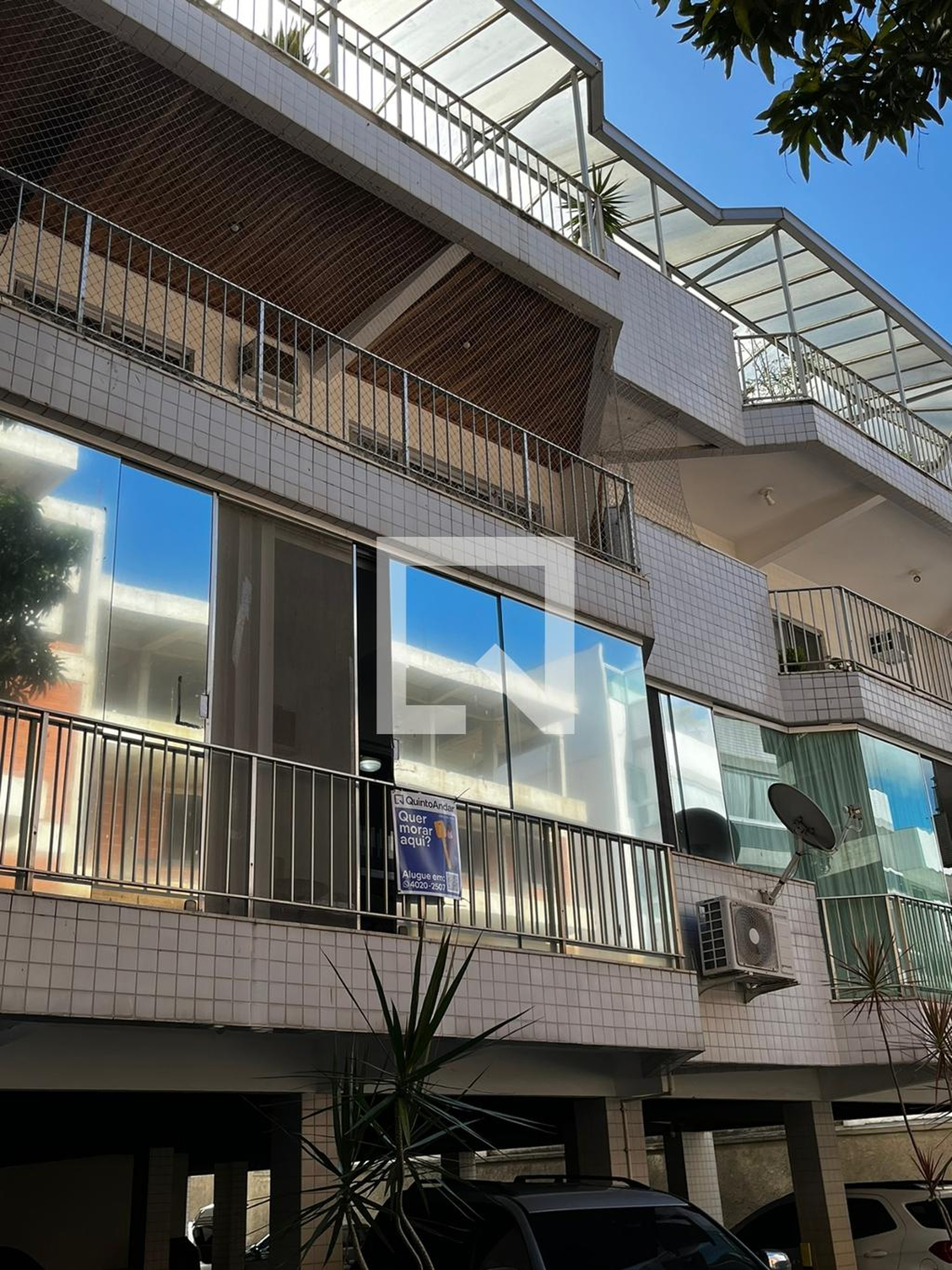 Fachada Edifício Anissa