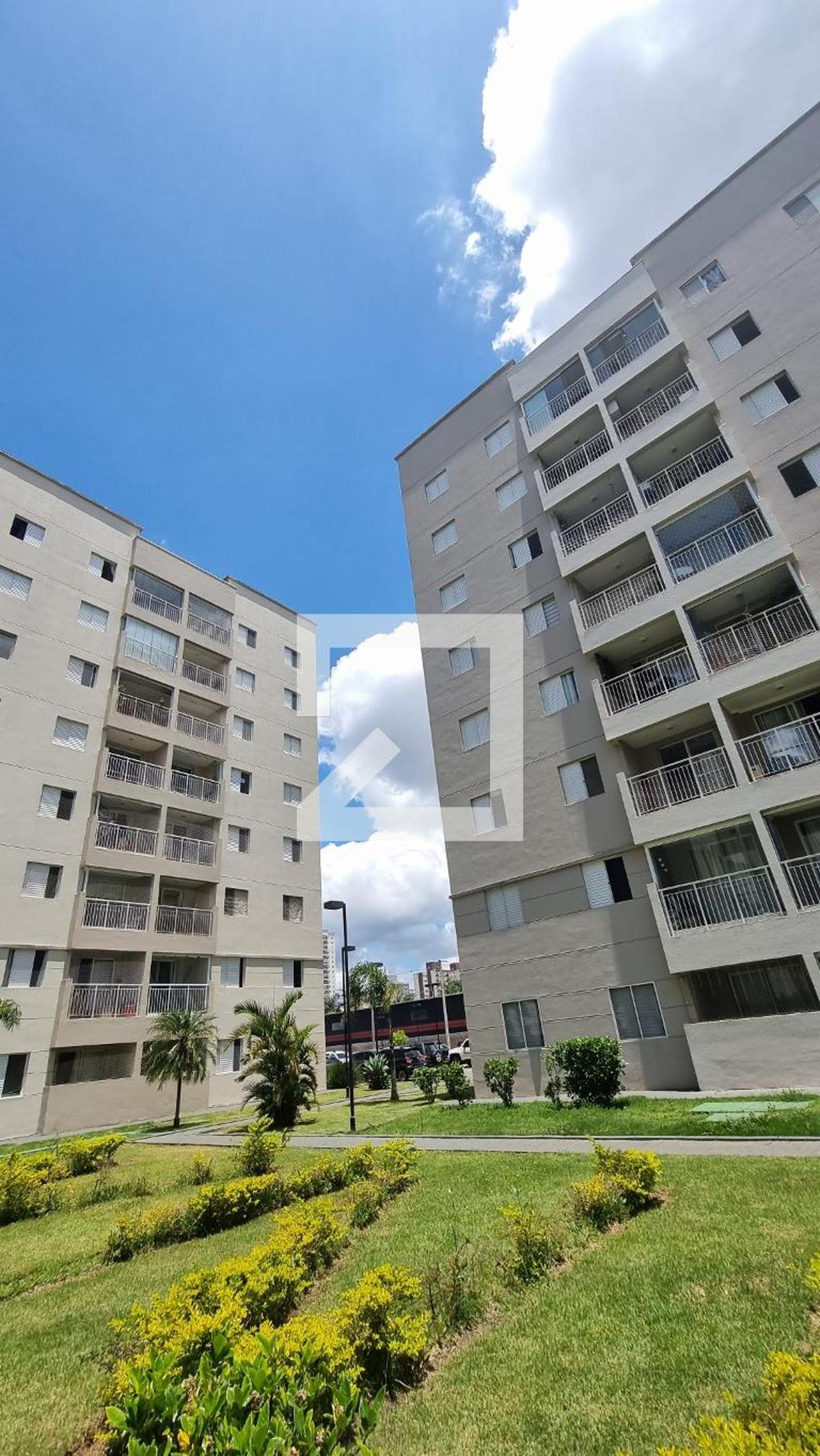 Fachada do Prédio Condomínio em Avenida Armando Sáles de Oliveira, 1660