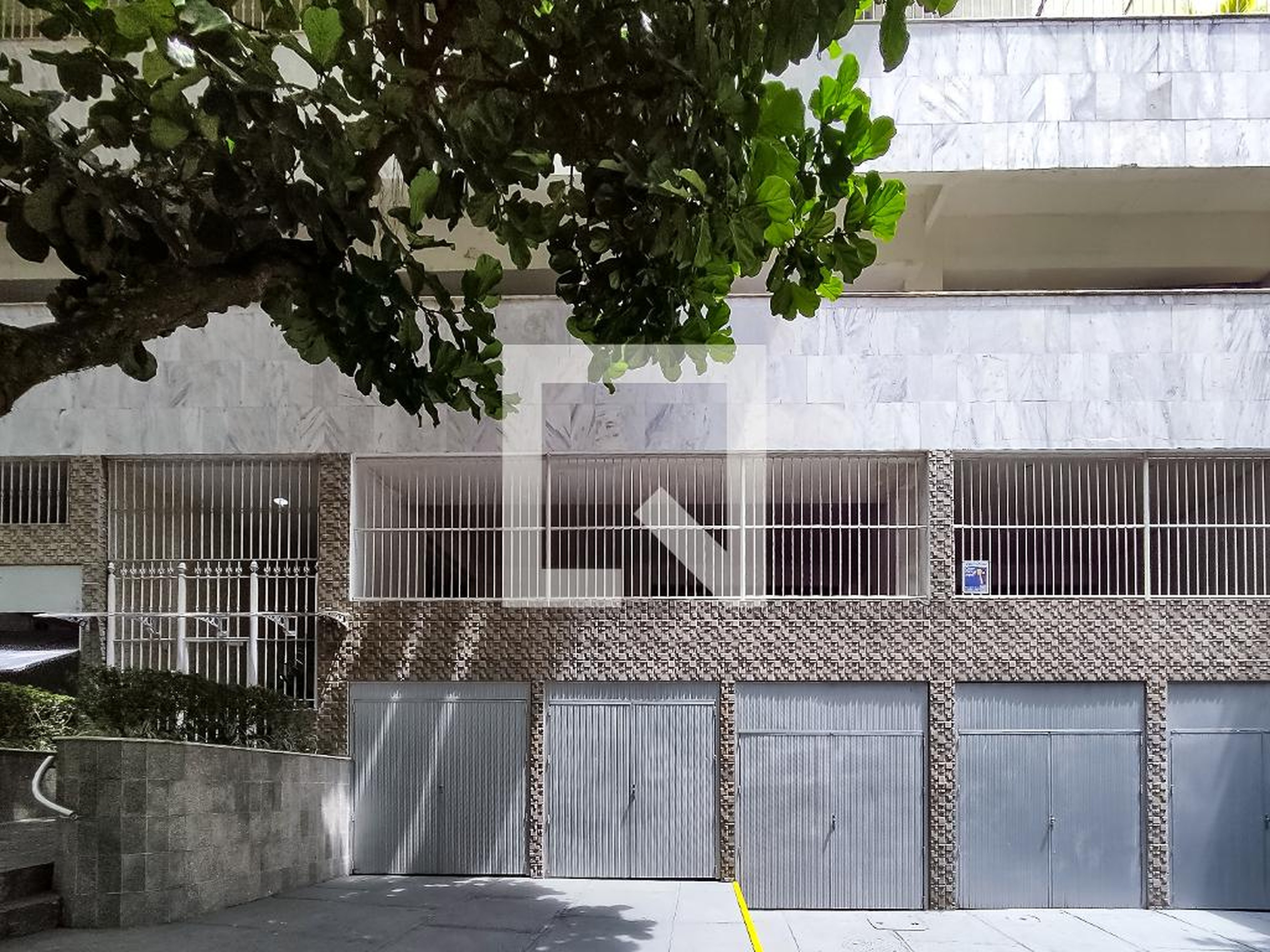 Fachada do Prédio Edifício Moselle