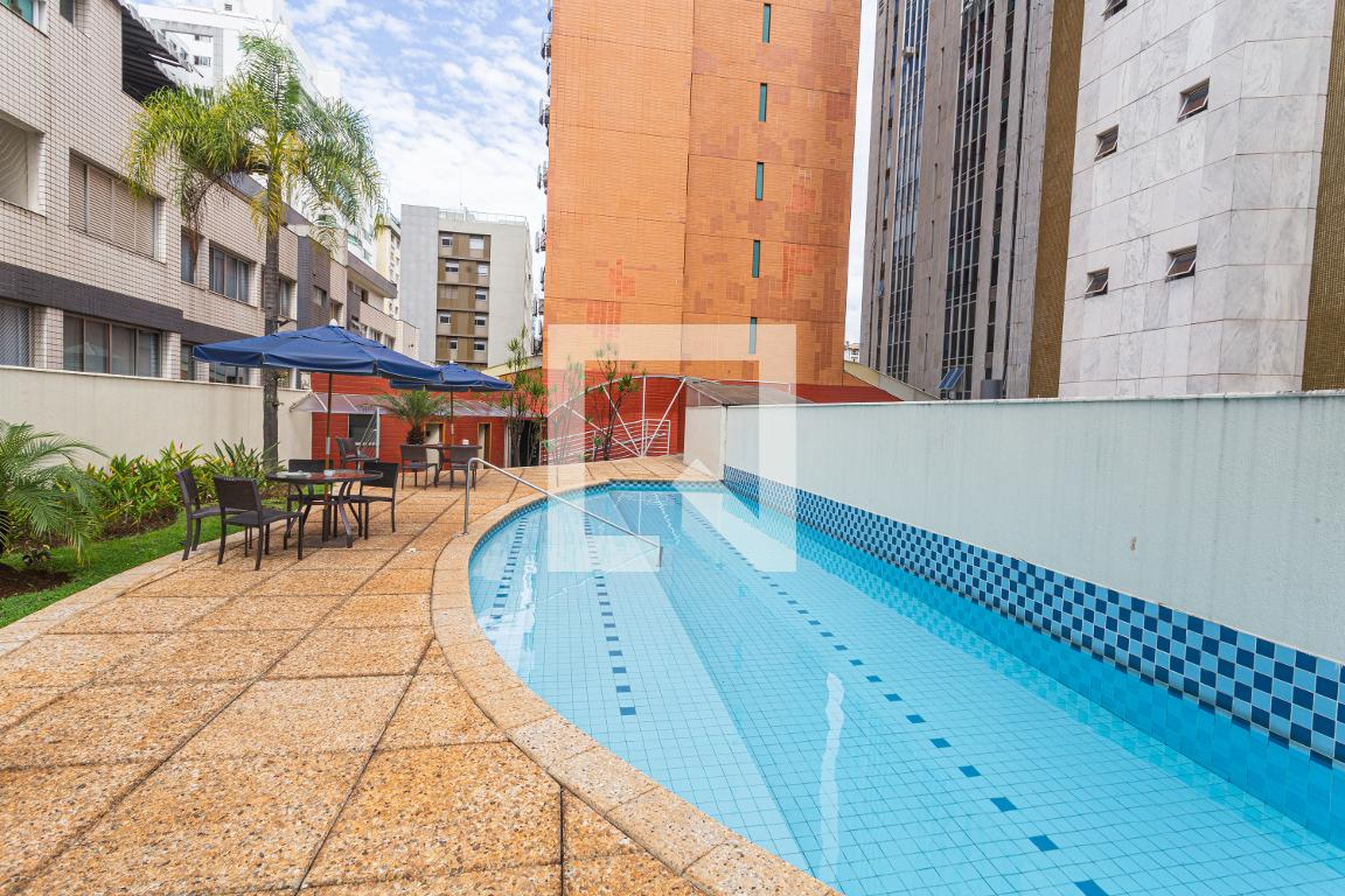 Área da Piscina - Royal Golden Hotel Savassi