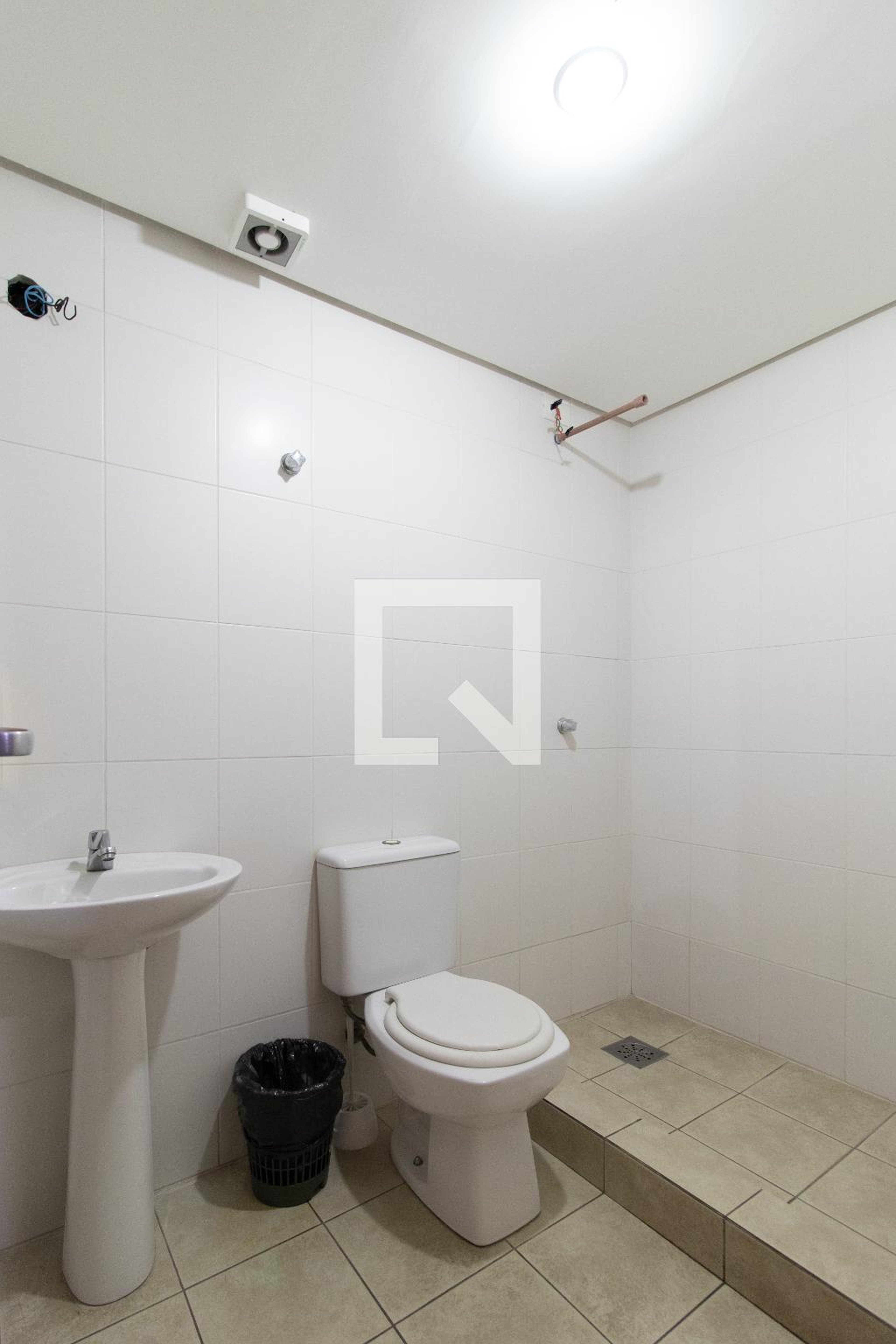 Academia - Edilício Personal Towers