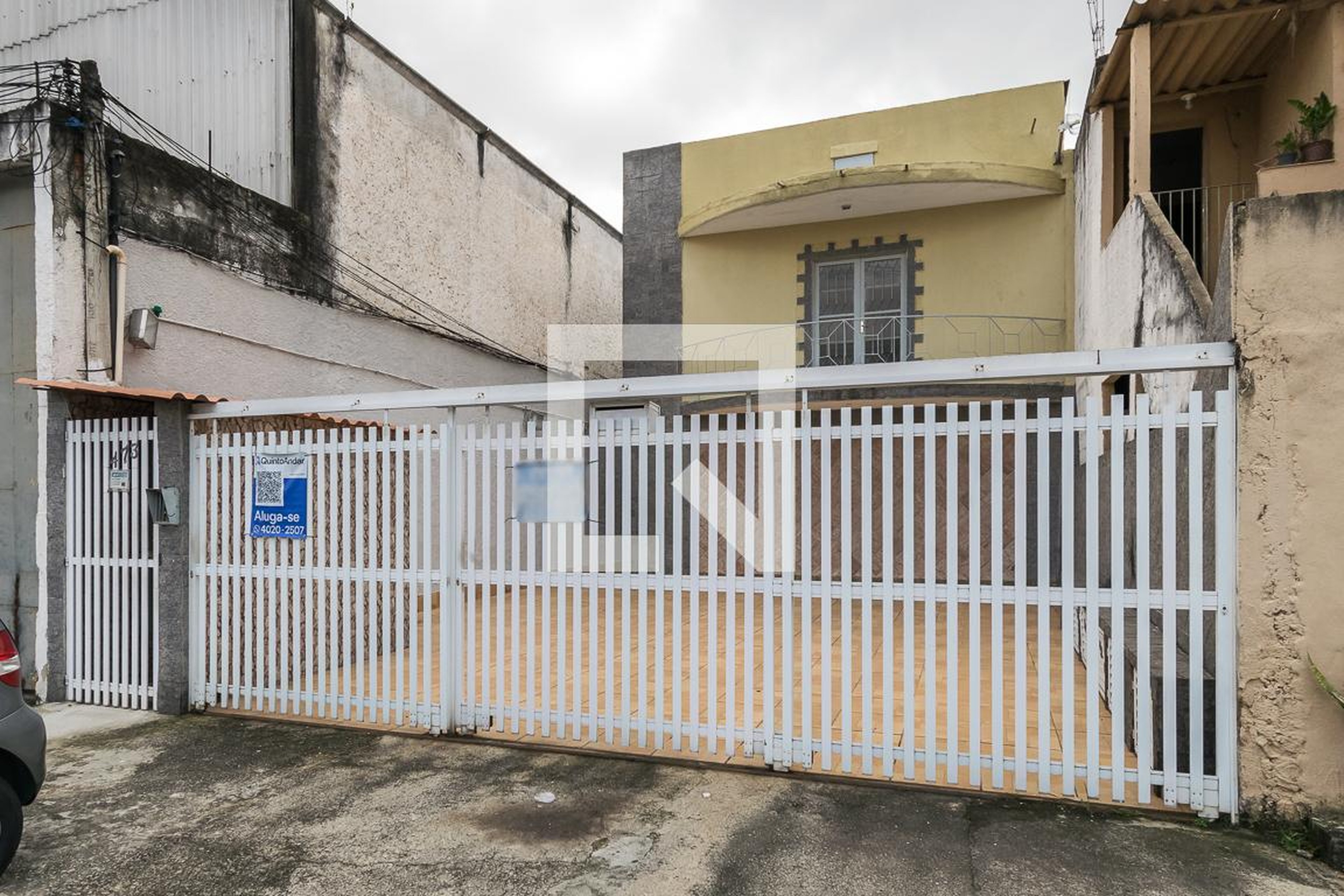 Fachada do Condomínio Condomínio em Rua João Henrique, 475