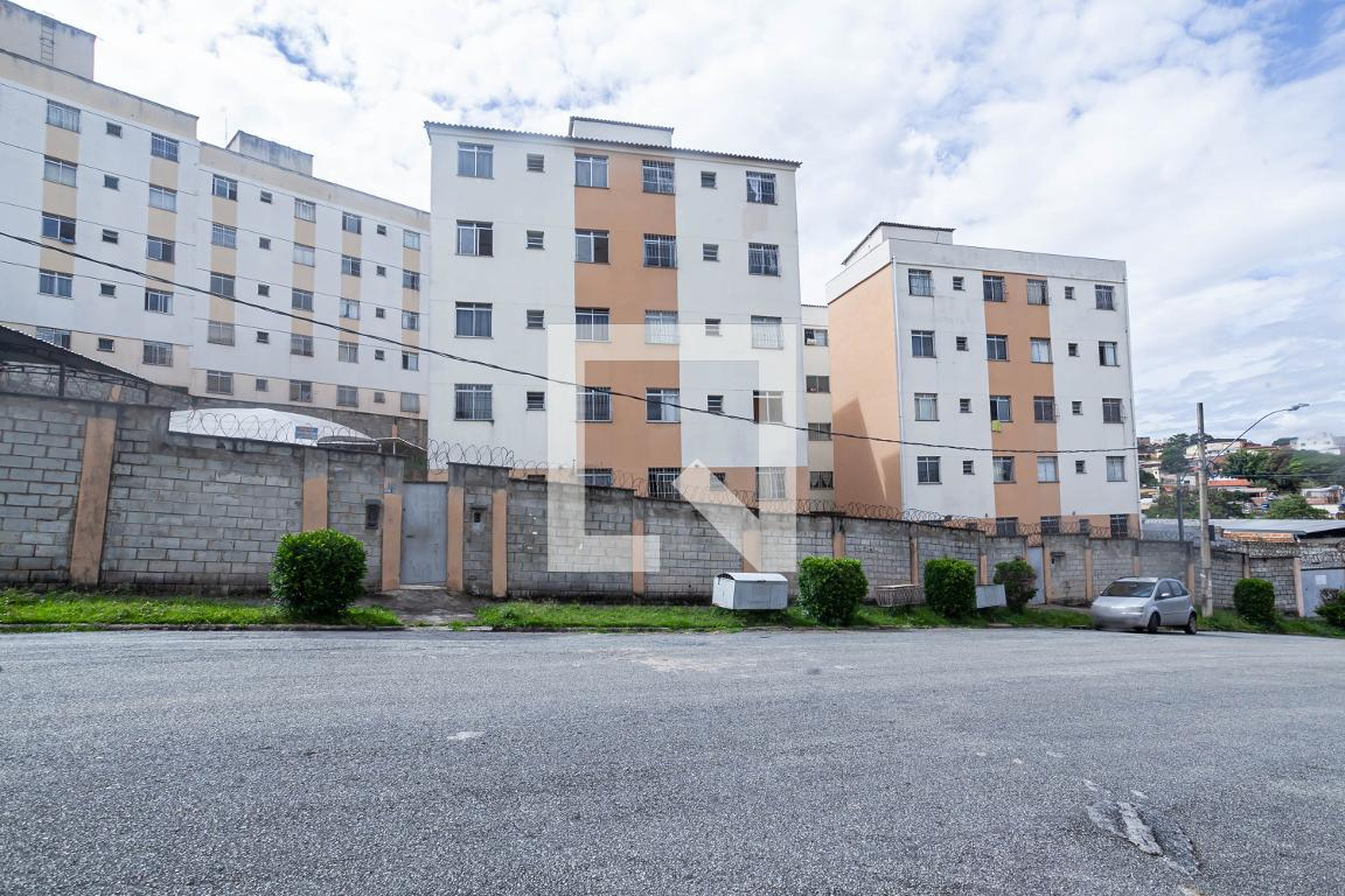 Fachada do condomínio Residencial Coimbra