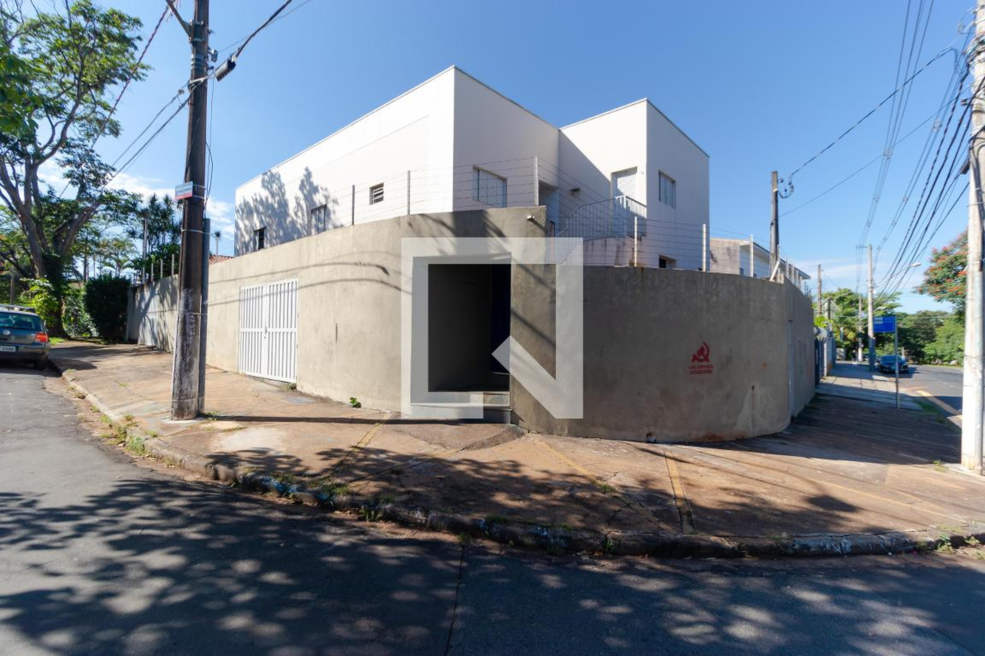 Fachada Condomínio em Avenida Professor Atílio Martini, 370