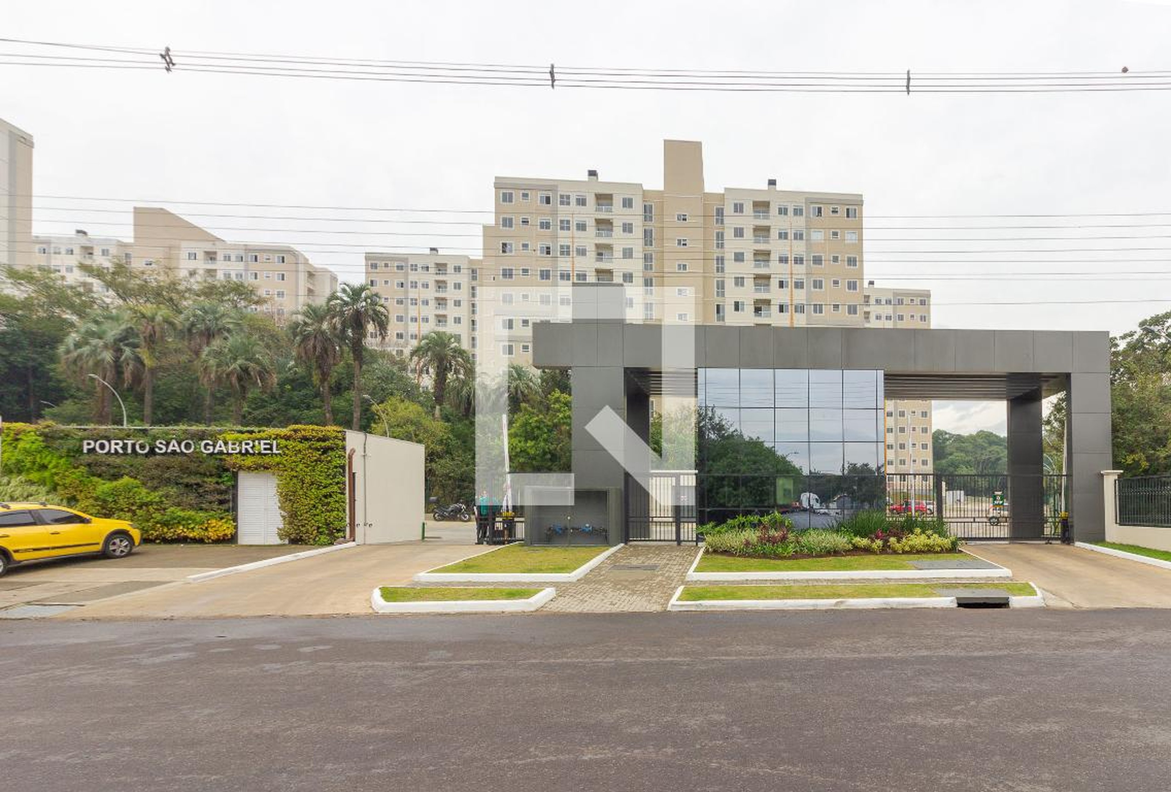 Fachada do Condomínio Residencial Porto São Gabriel  MRV