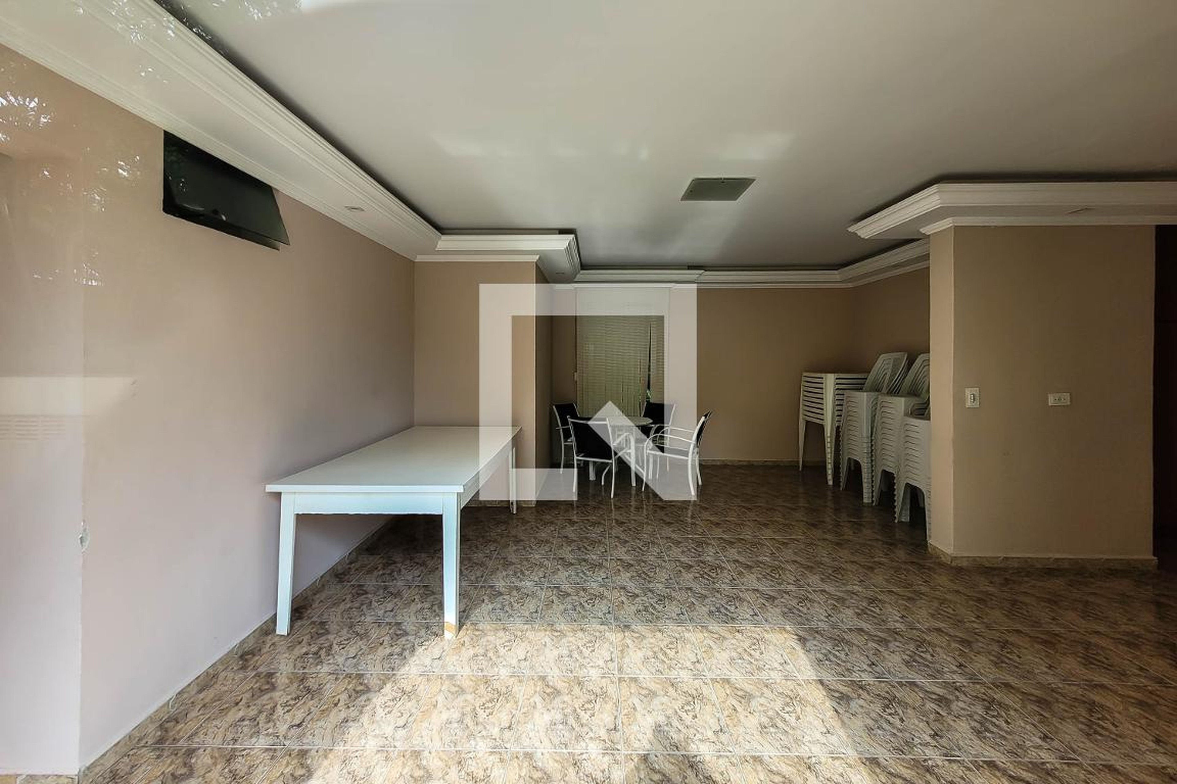 Salão de Festas - Yrobi