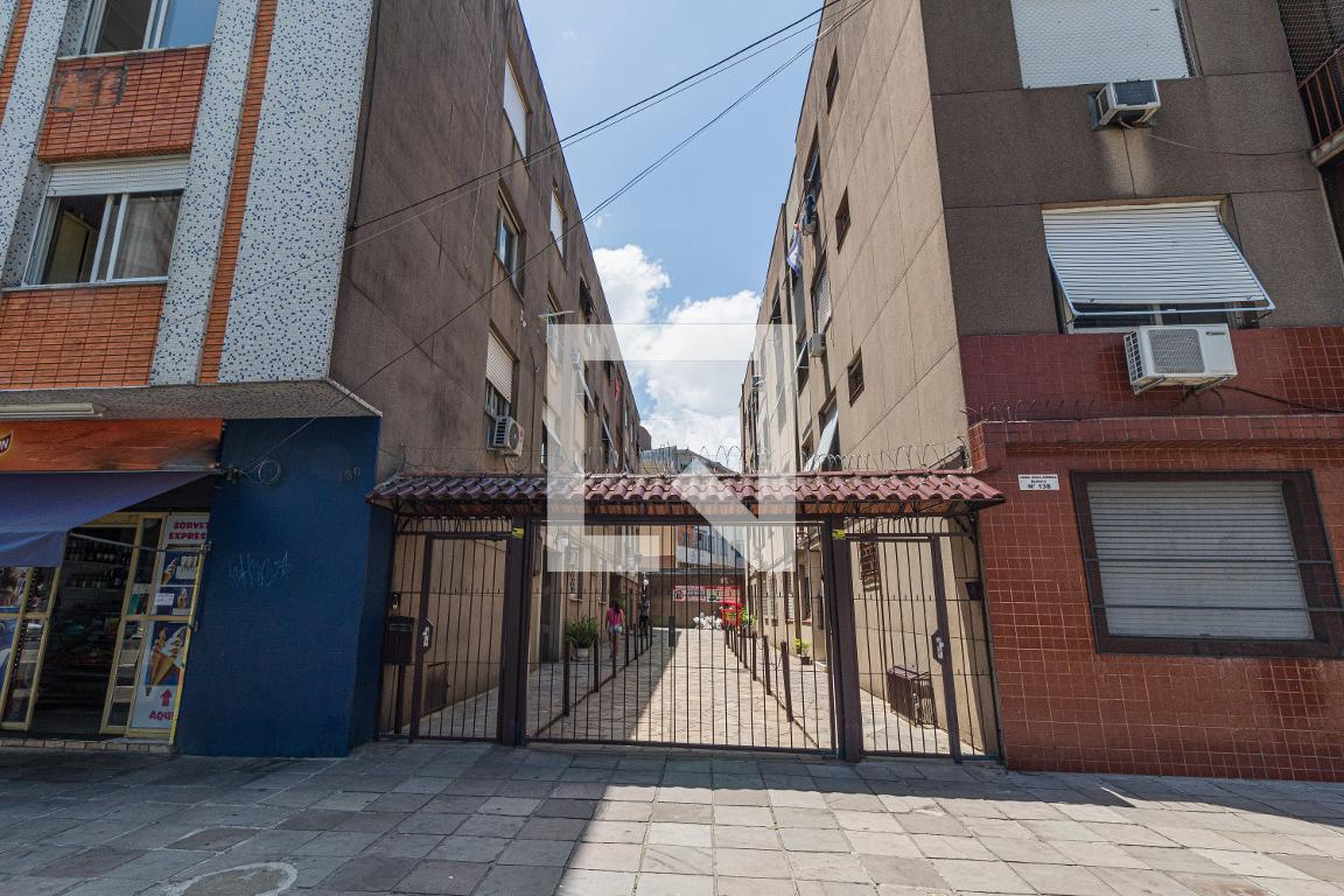 Fachada do Prédio Condomínio Nova Azenha