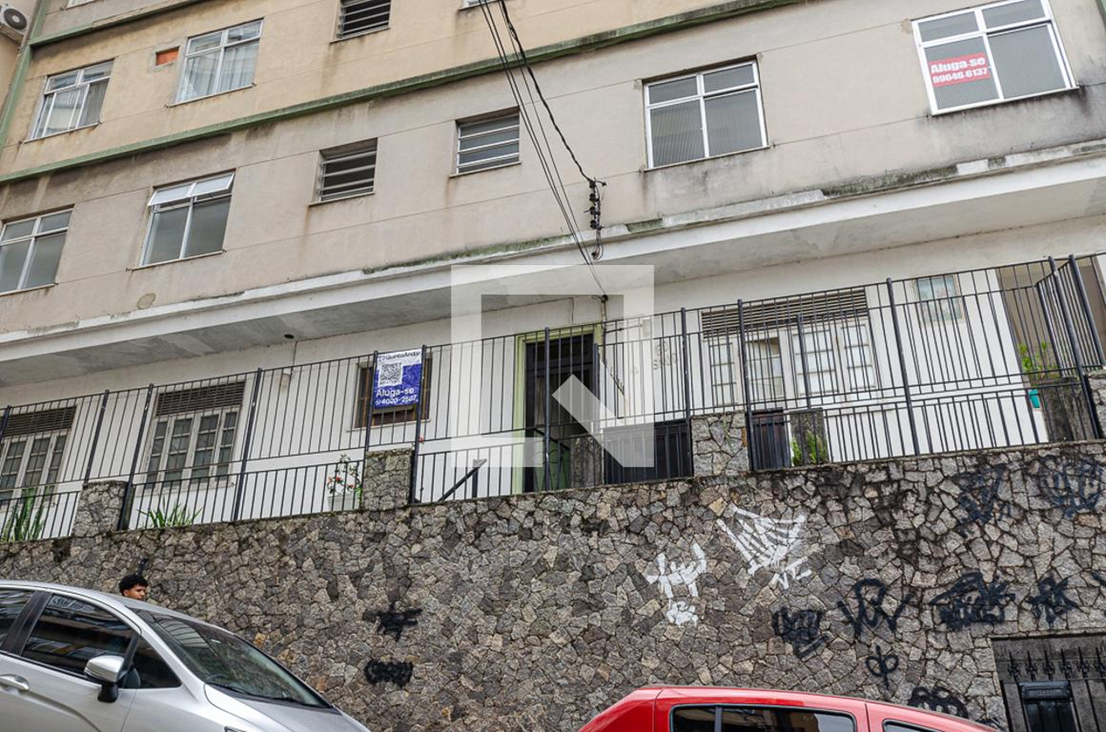 Fachada Condomínio em Travessa Leonete Nóbrega, 10