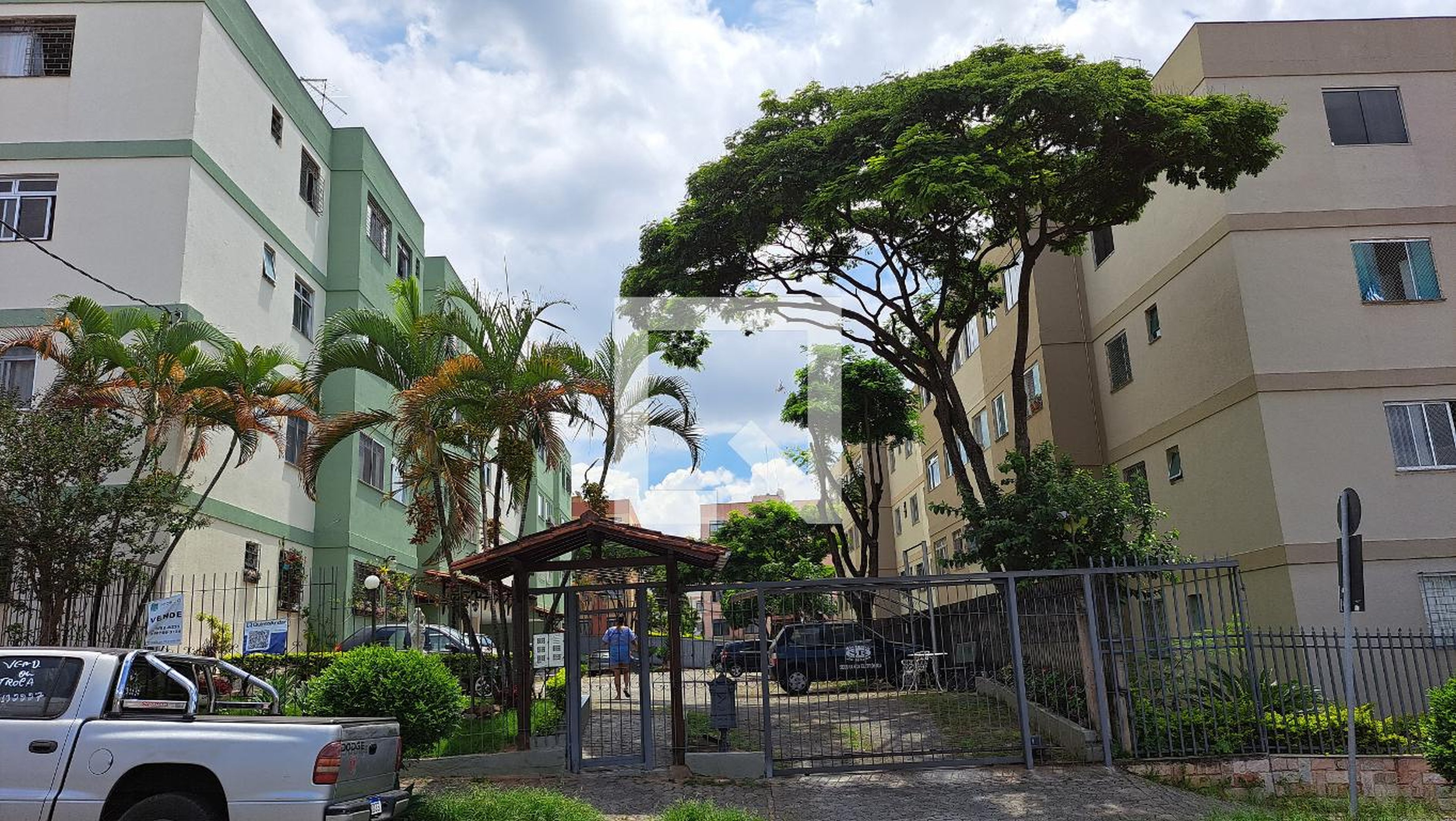 Fachada do Condomínio Condomínio Conjunto Habitacional Residencial Heliópolis