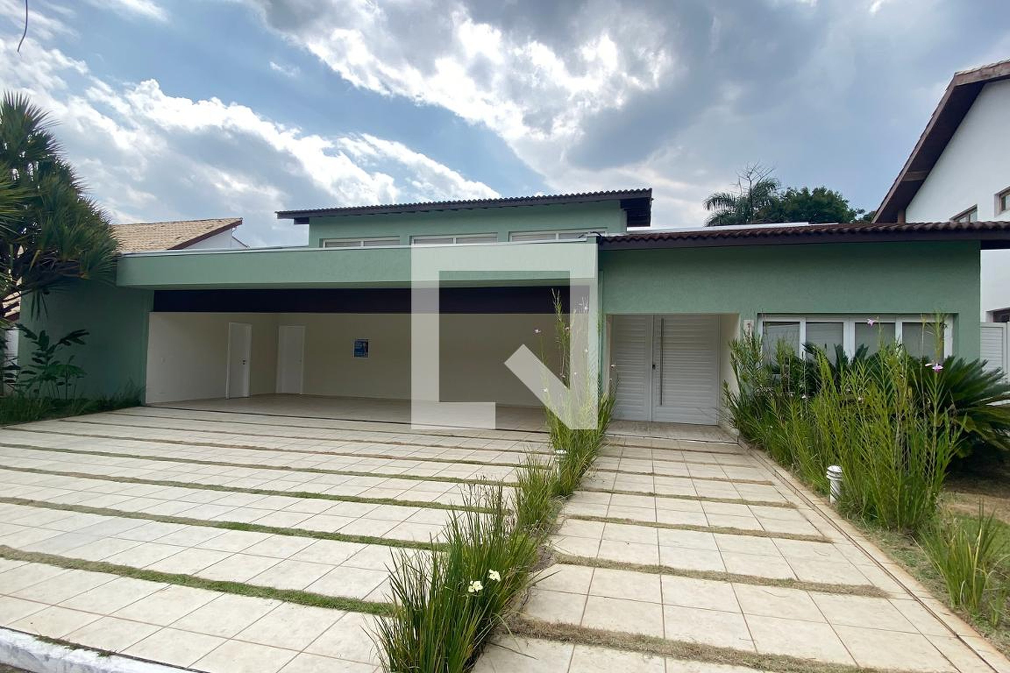 Fachada Condomínio Alpha 6