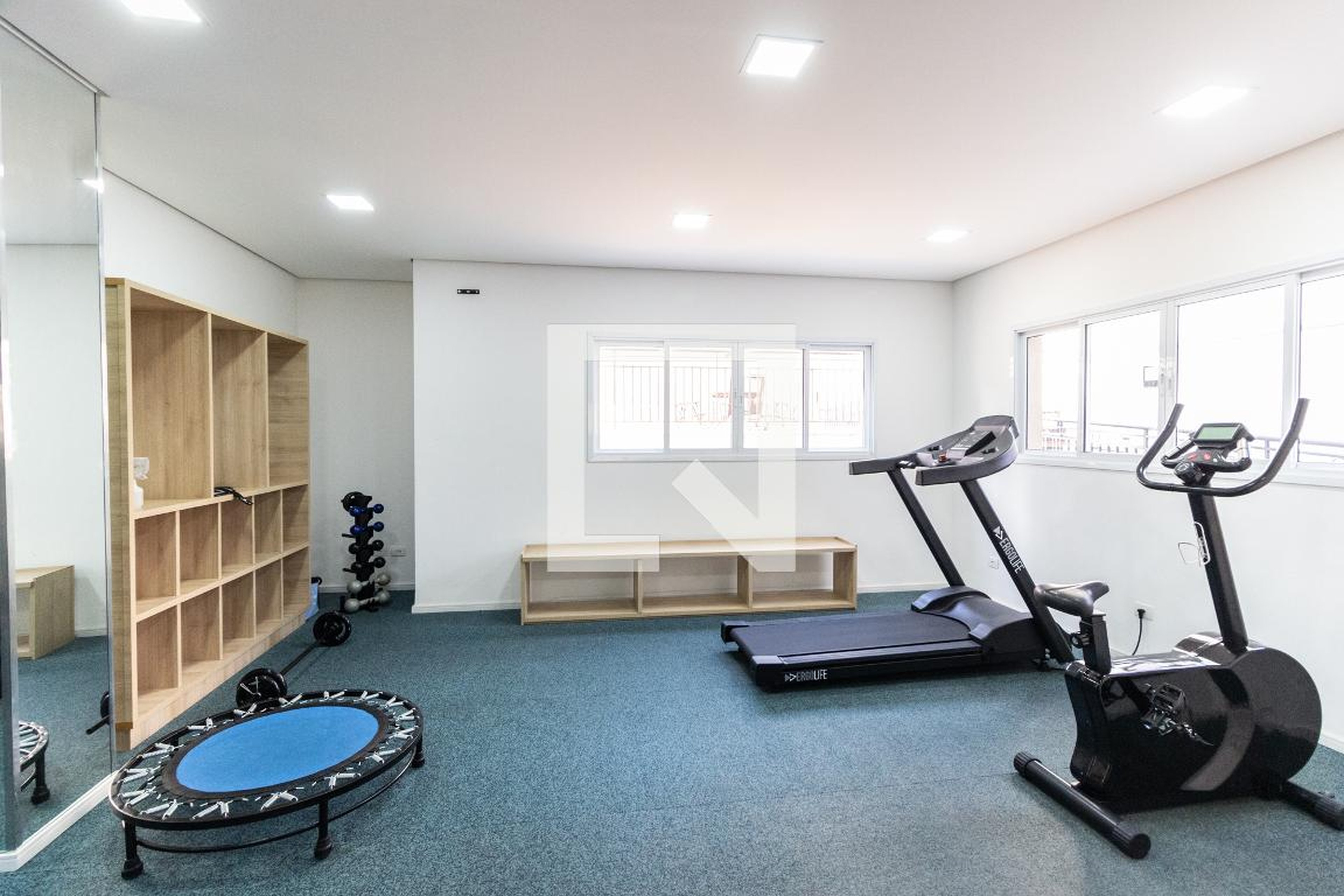 Academia - Colonial Residence