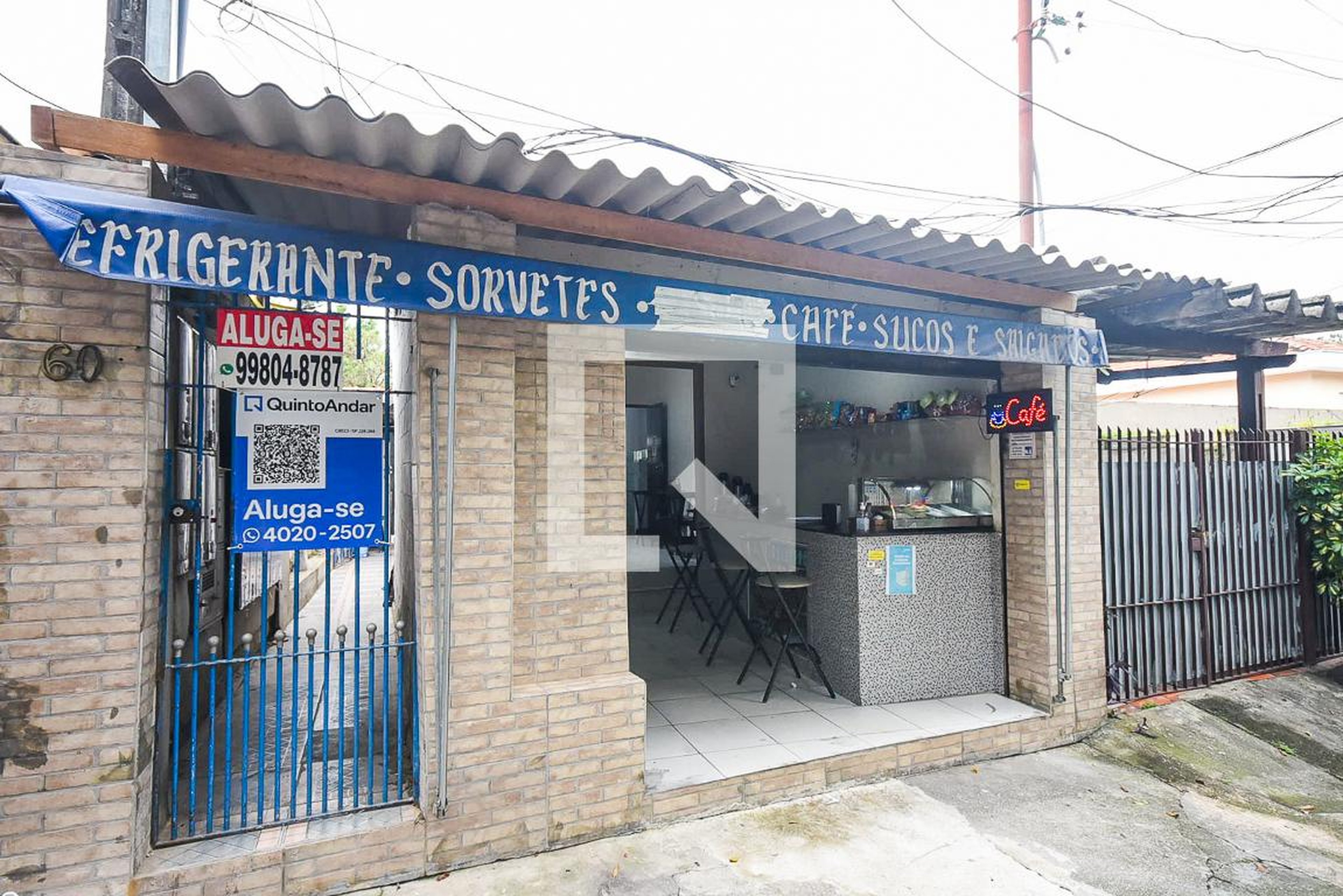 Fachada Condomínio em Rua Abrão Calil Rezek, 60