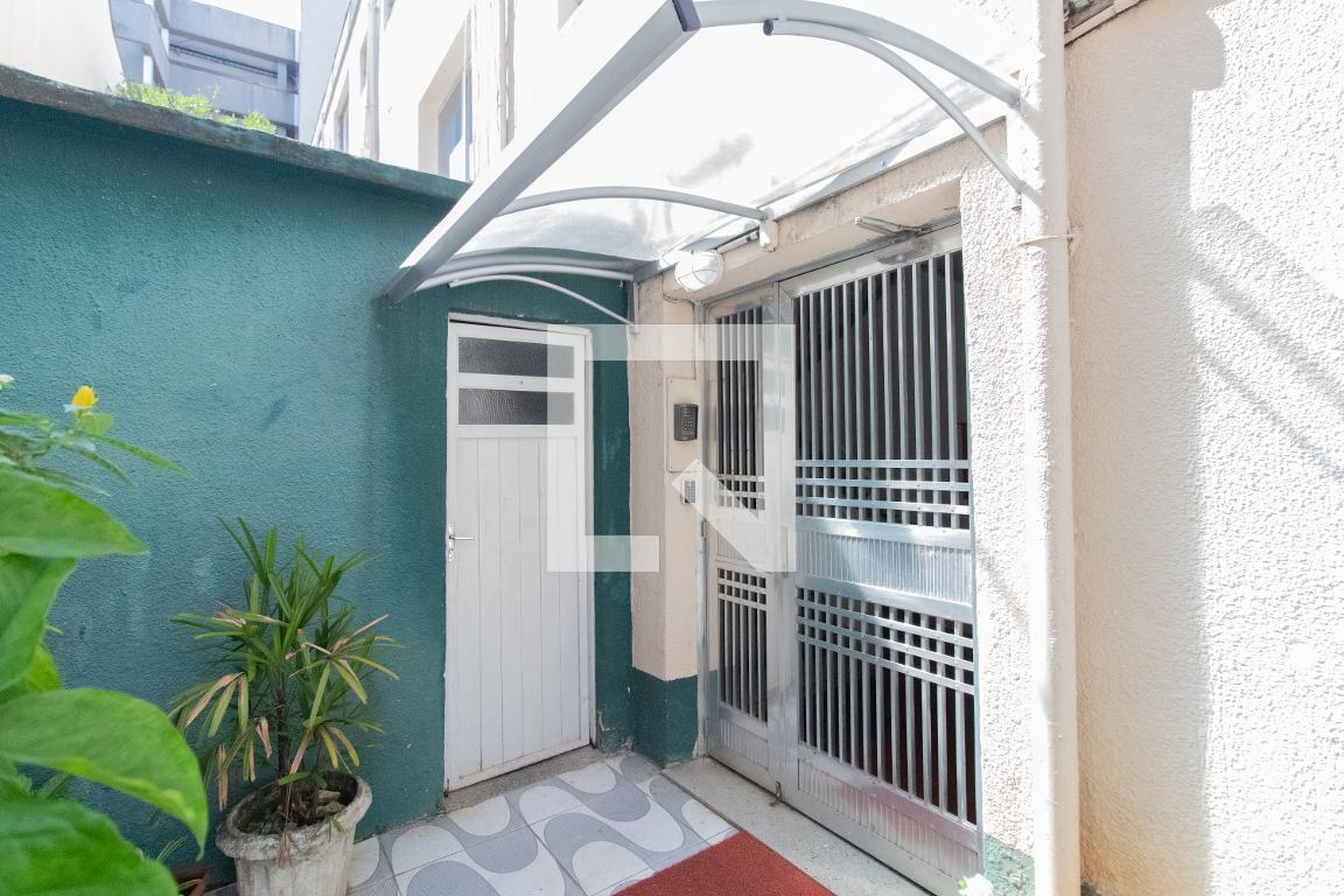 Entrada - Edifício Madressilva