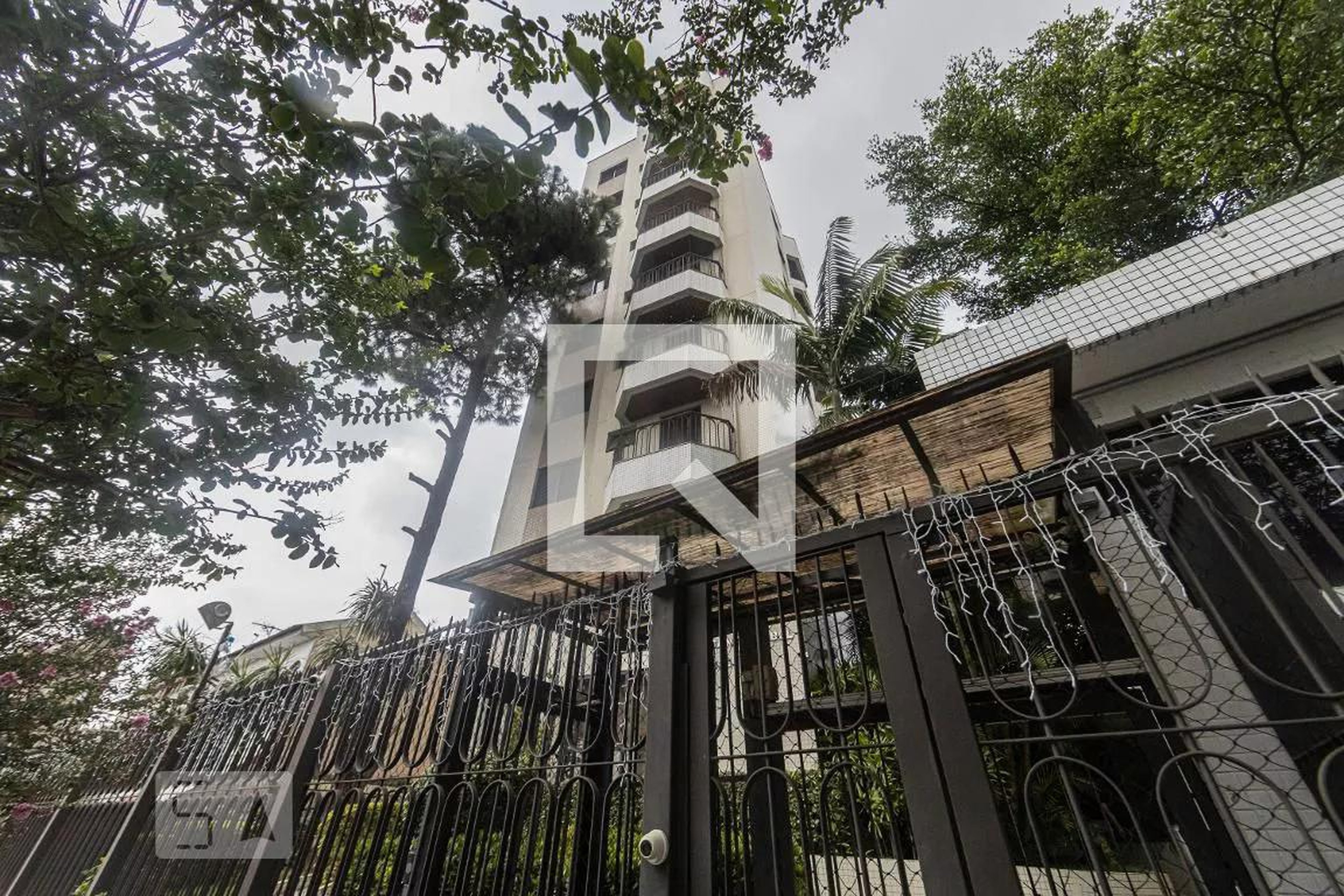 Fachada do Condomínio Condomínio Santa Izabel