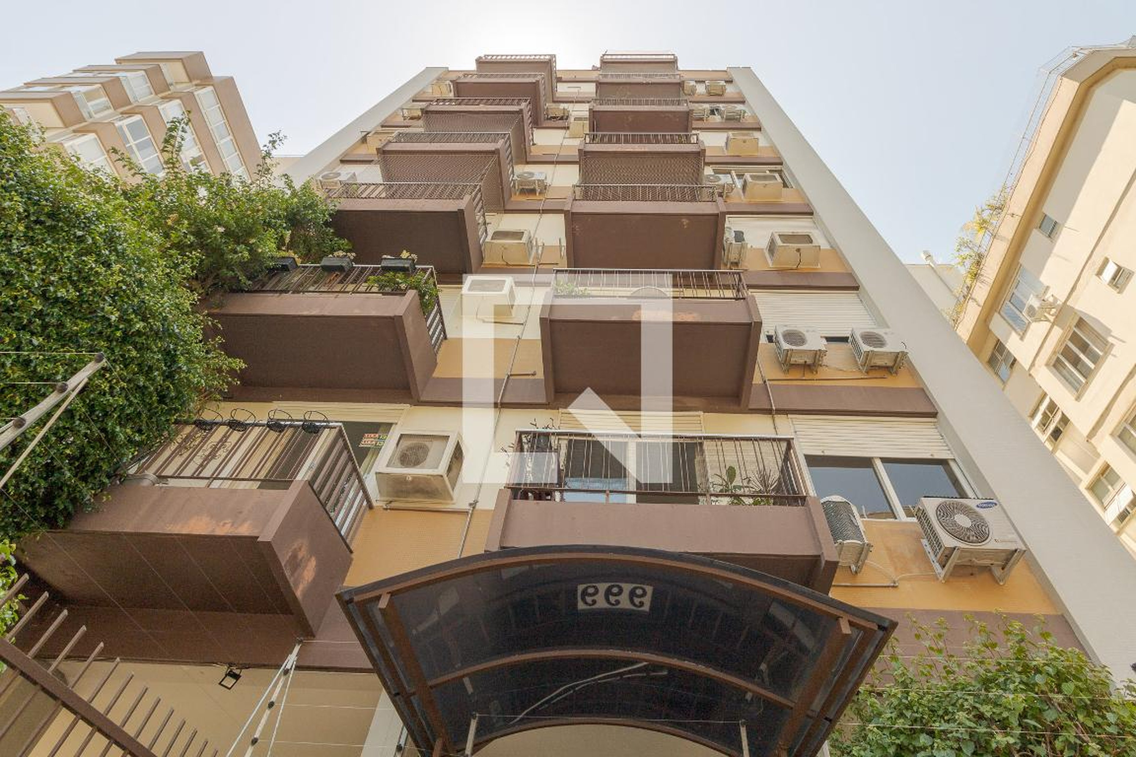 Fachada Condomínio em Rua Doutor Barros Cassal, 66