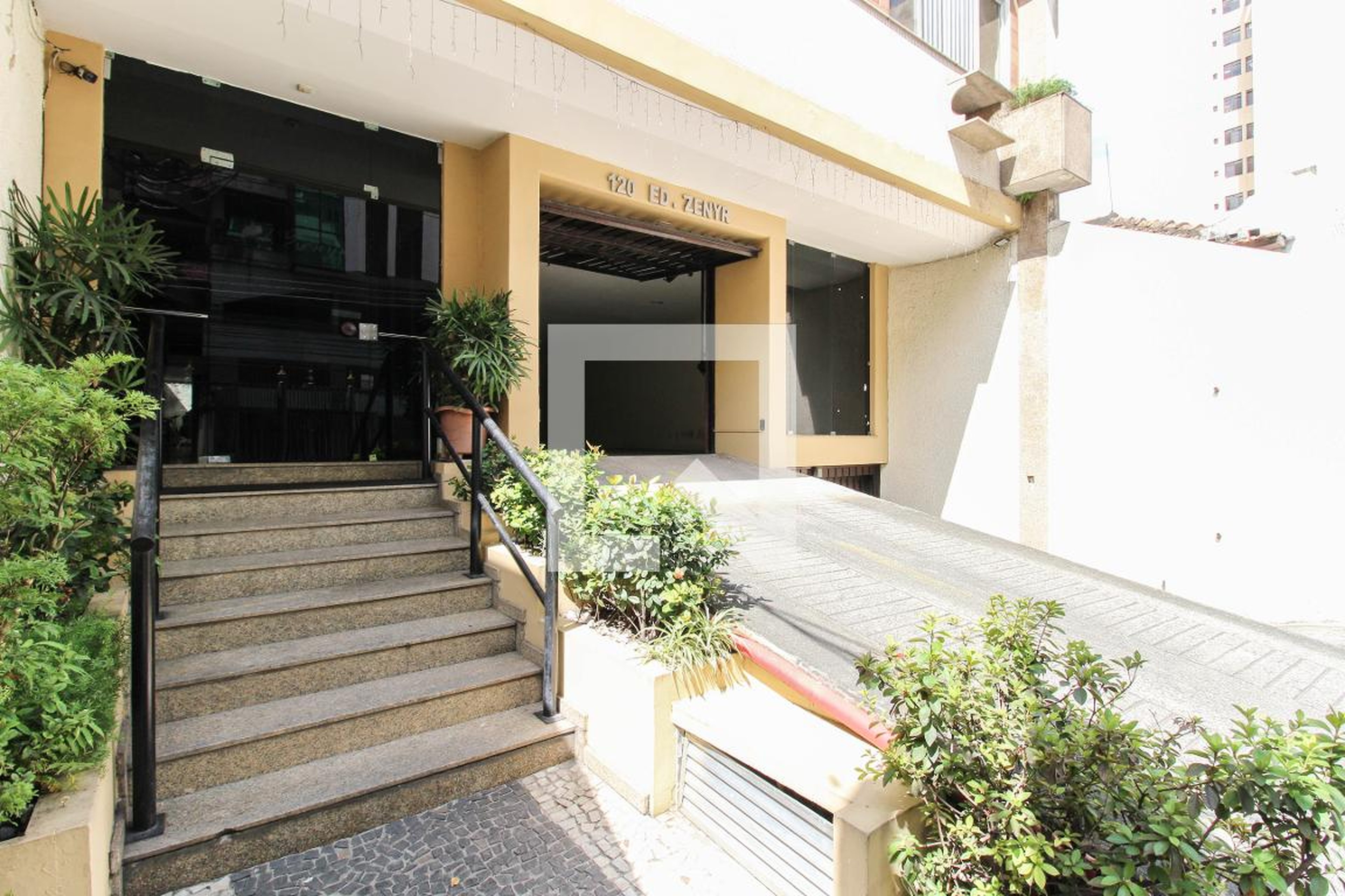 Entrada - Edifício Zenyr