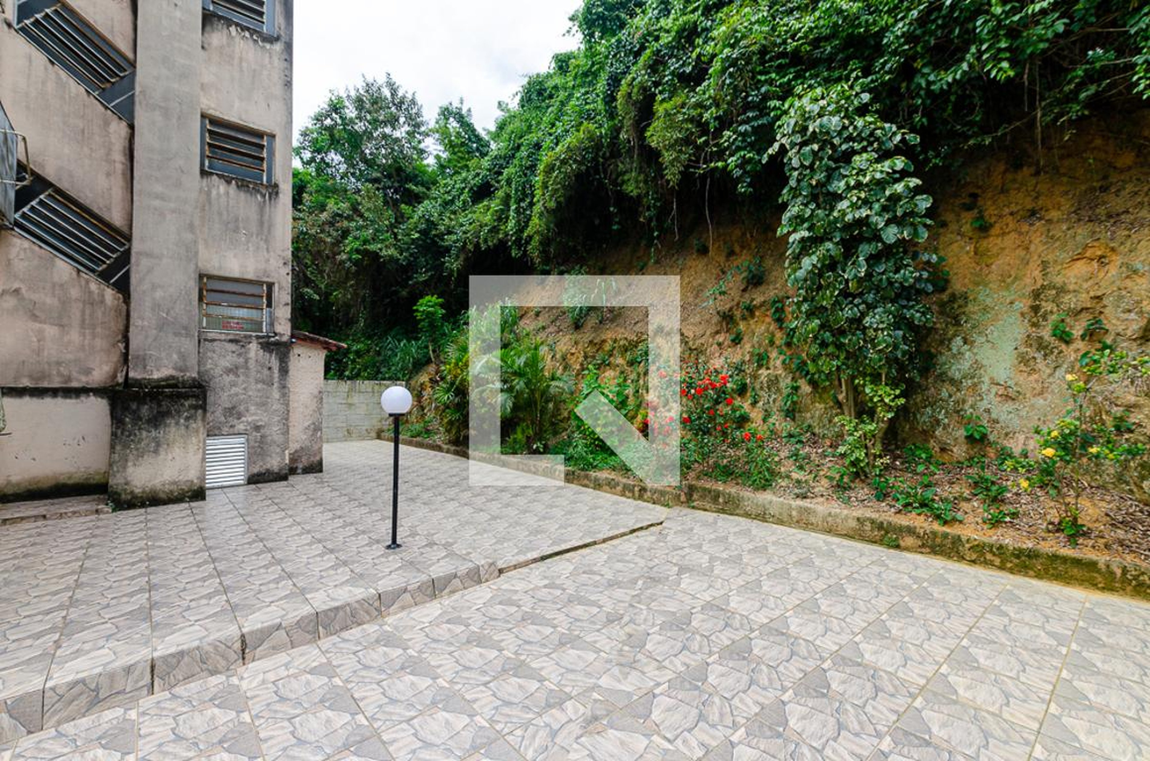 Hall de entrada Condomínio Conjunto Resid Almte Luiz F S da Gama