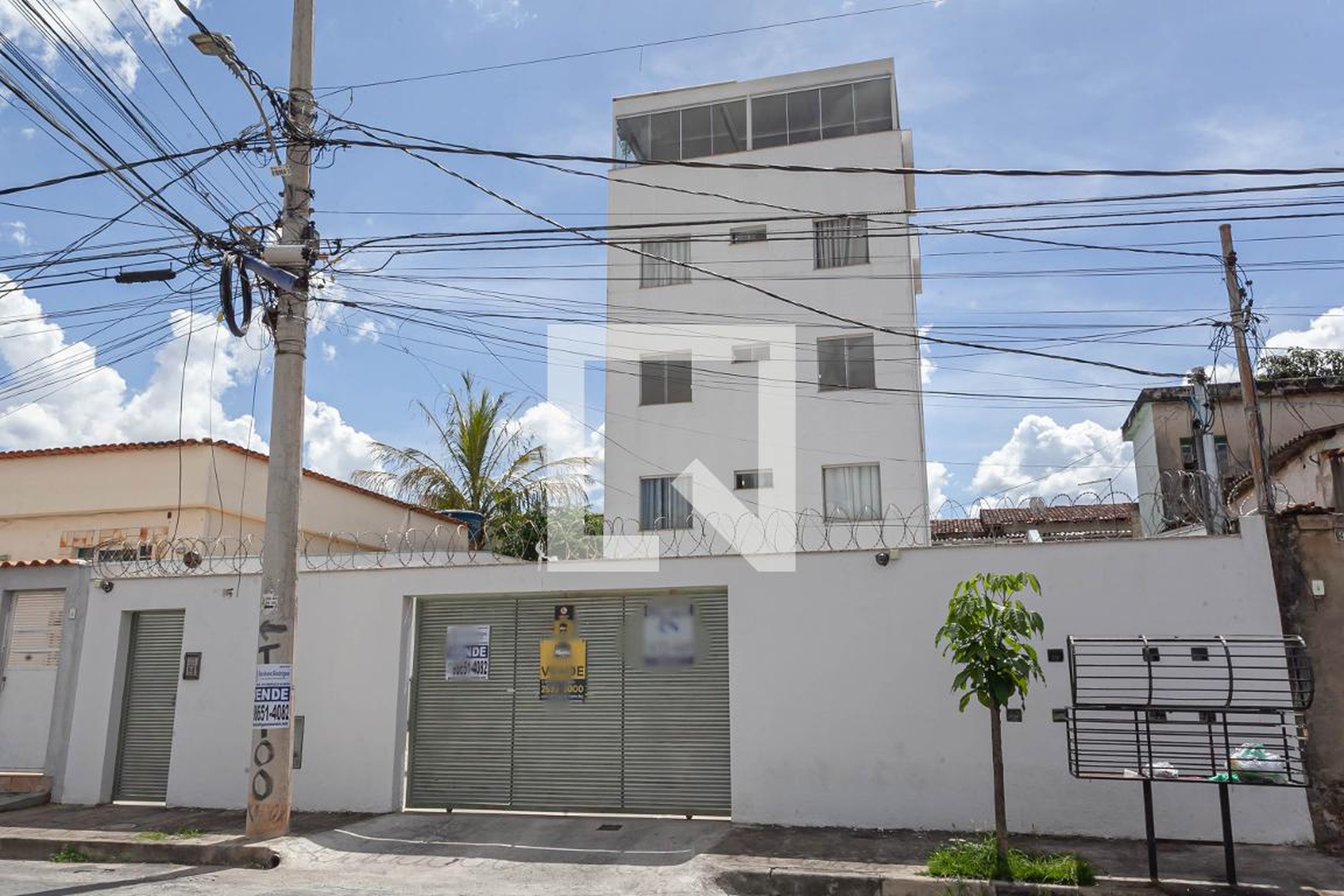 Fachada Condomínio em Rua Joinville, 765