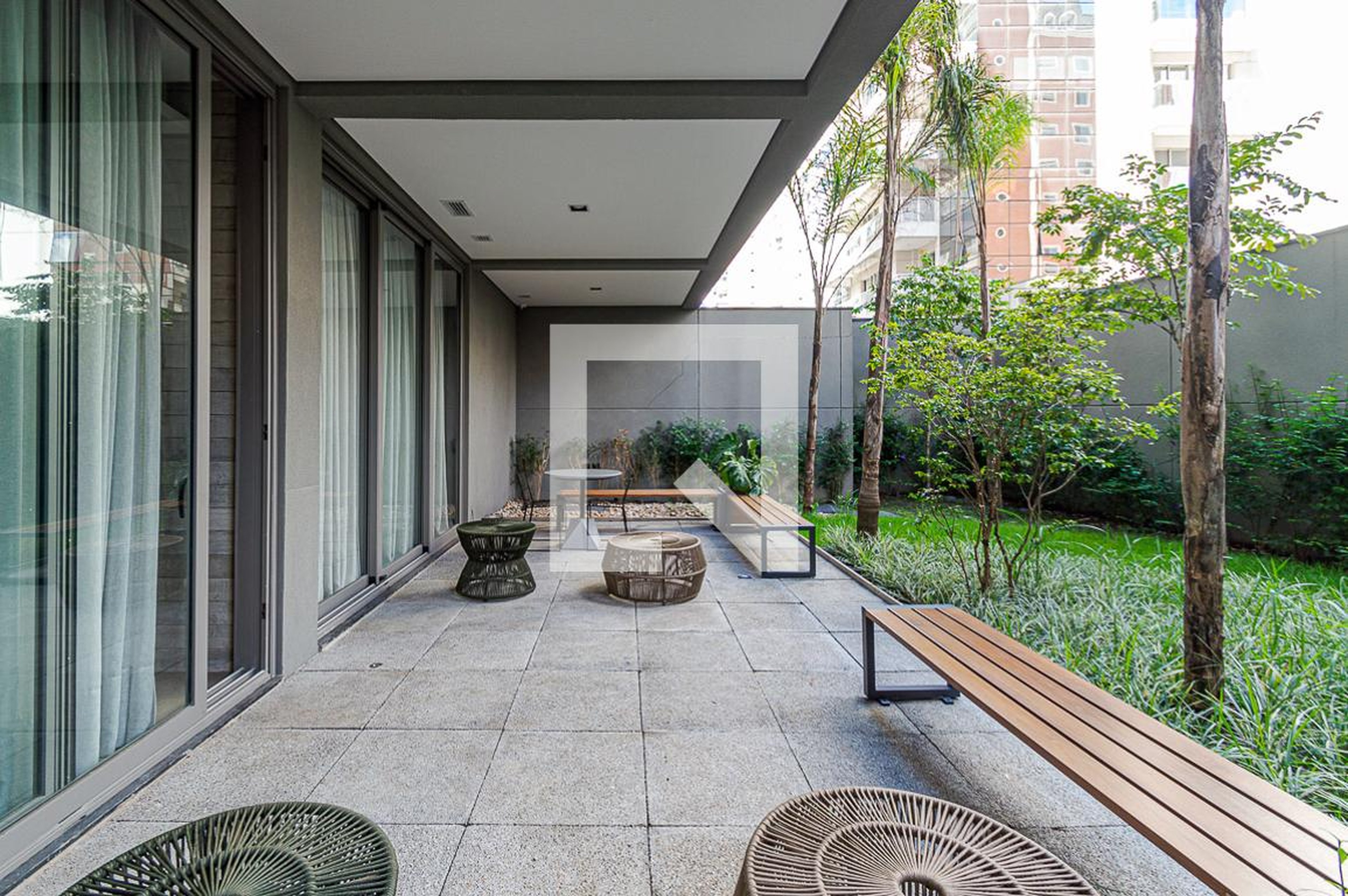 Area Comum - Belint Bela Cintra