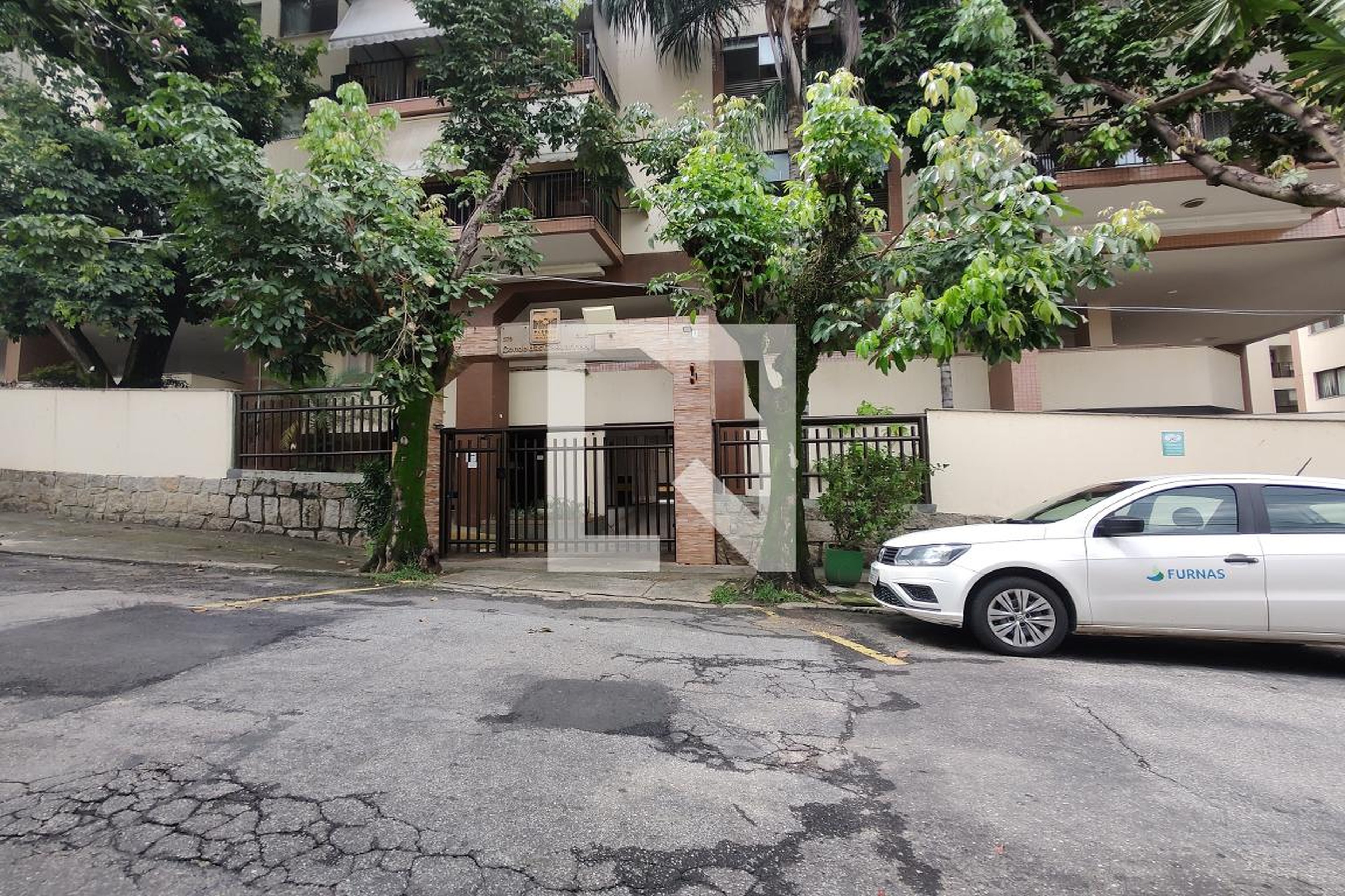 Fachada do Condomínio Condomínio Parque da Freguesia