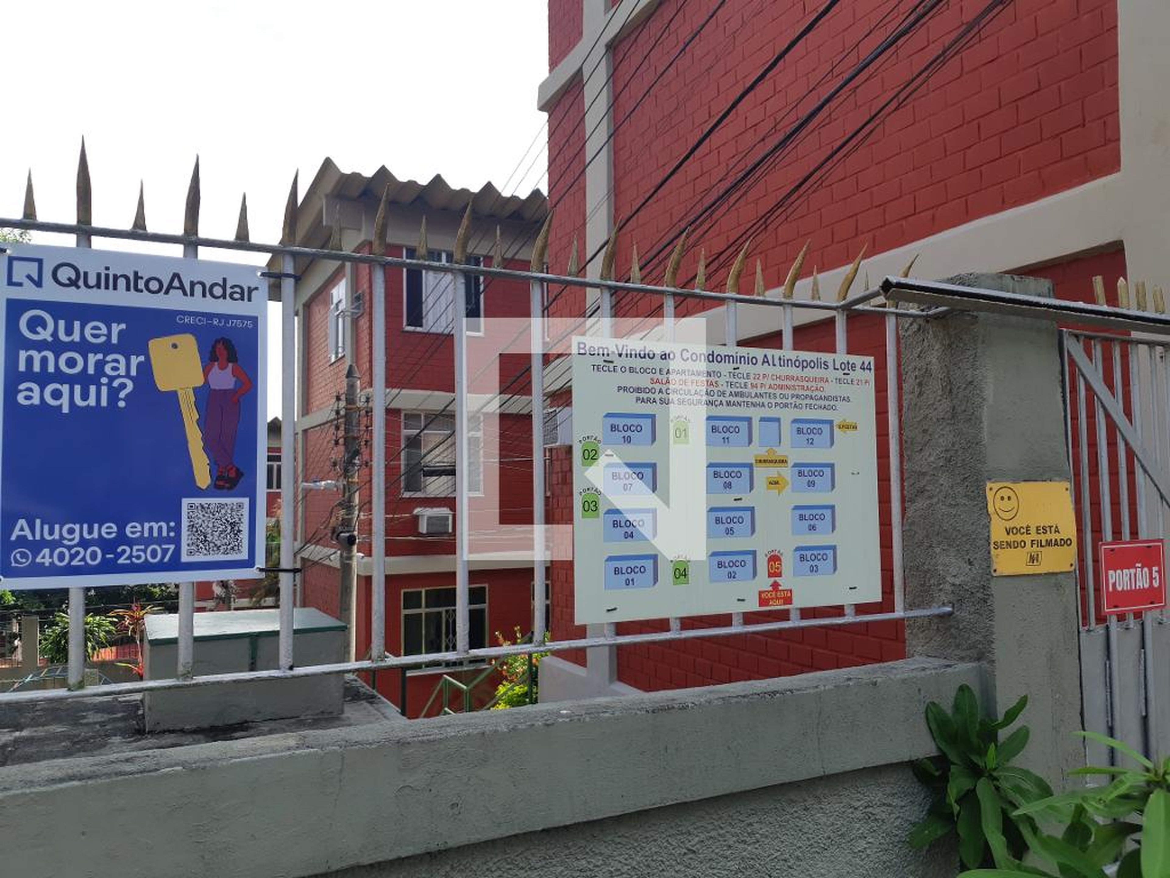 Fachada do Prédio Condomínio Altinópolis Lote