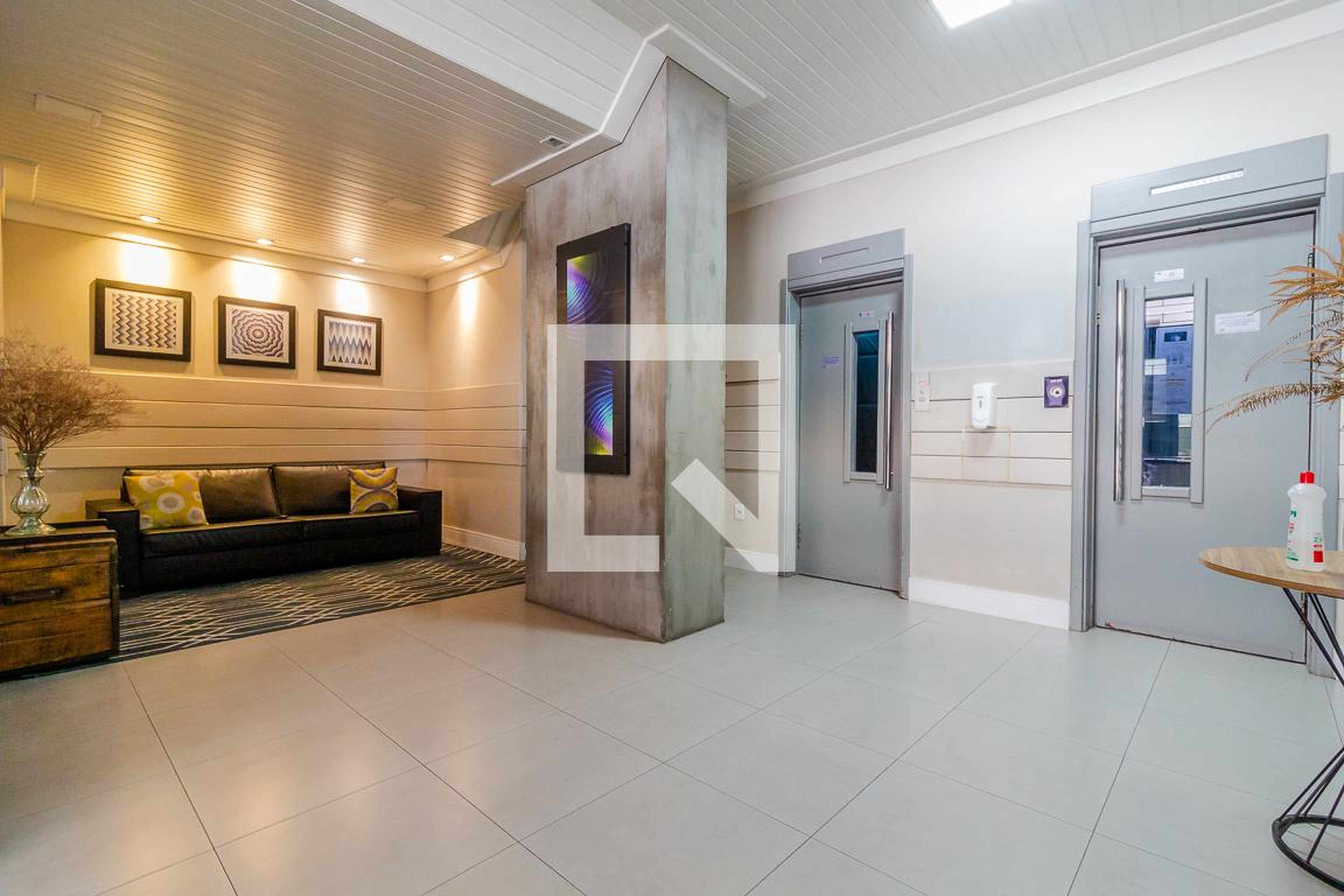 Área comum - Coronel Vicente