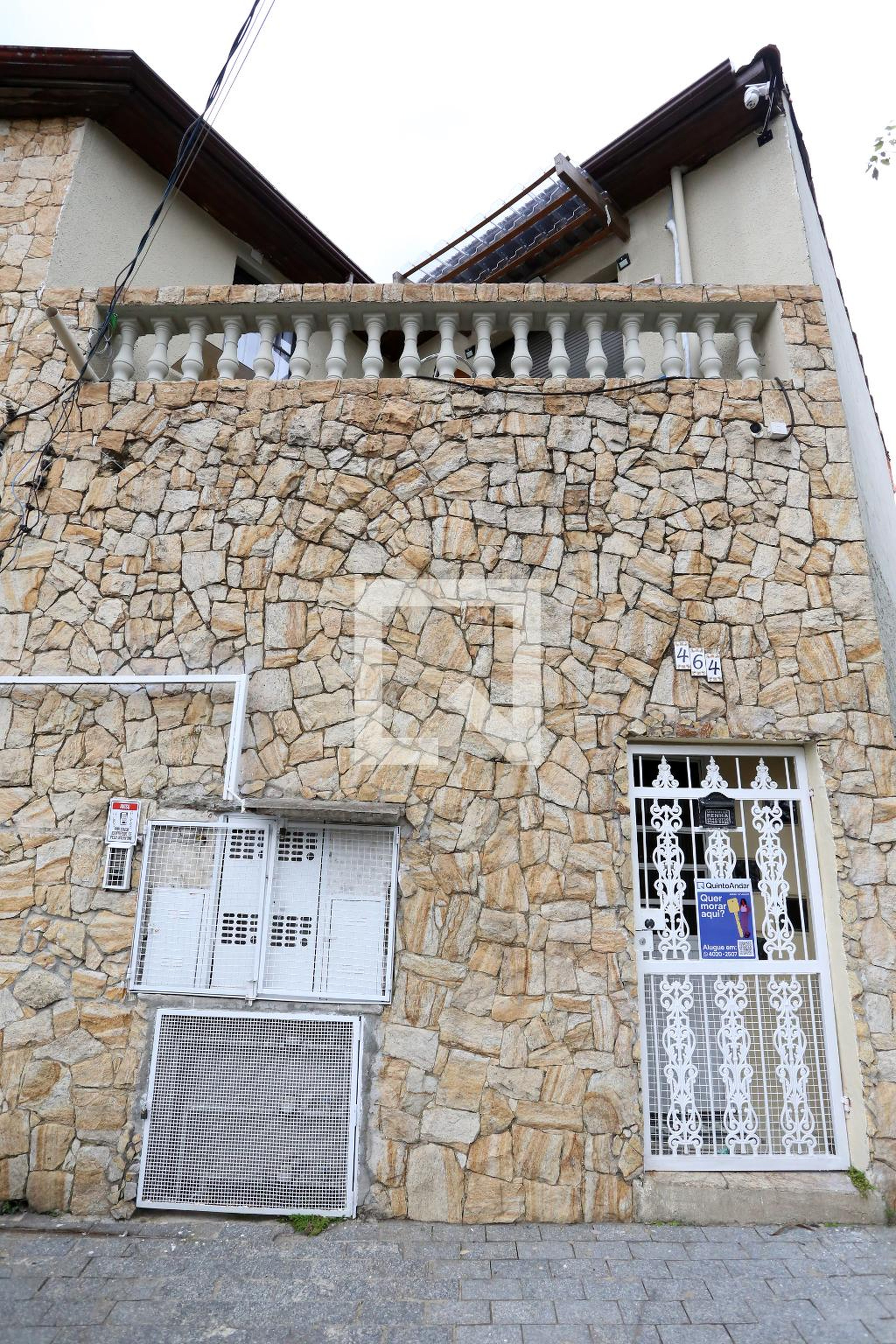 Fachada Condomínio em Rua Coperema, 464