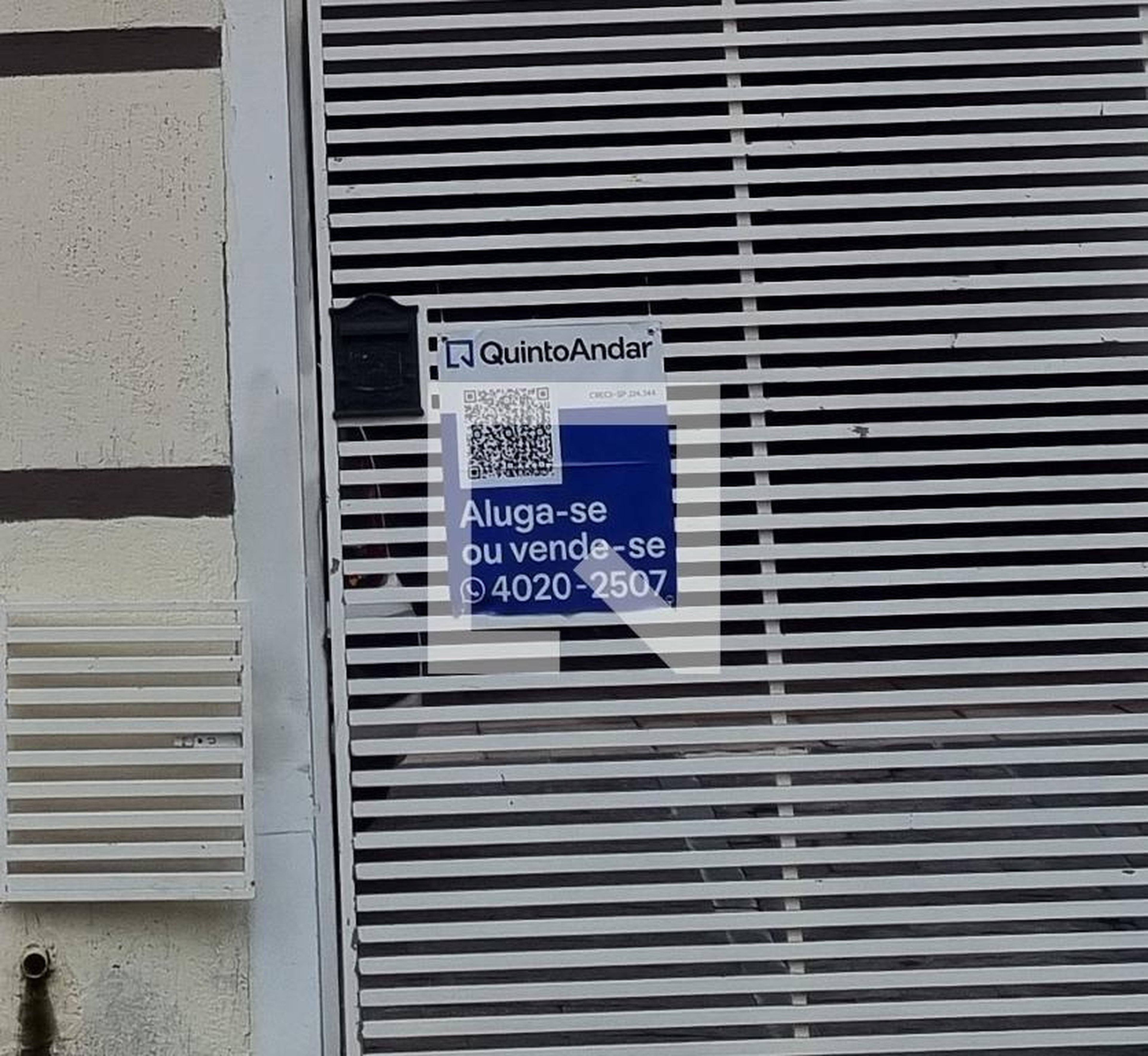 Fachada Condomínio em Rua Conde Juliano, 197