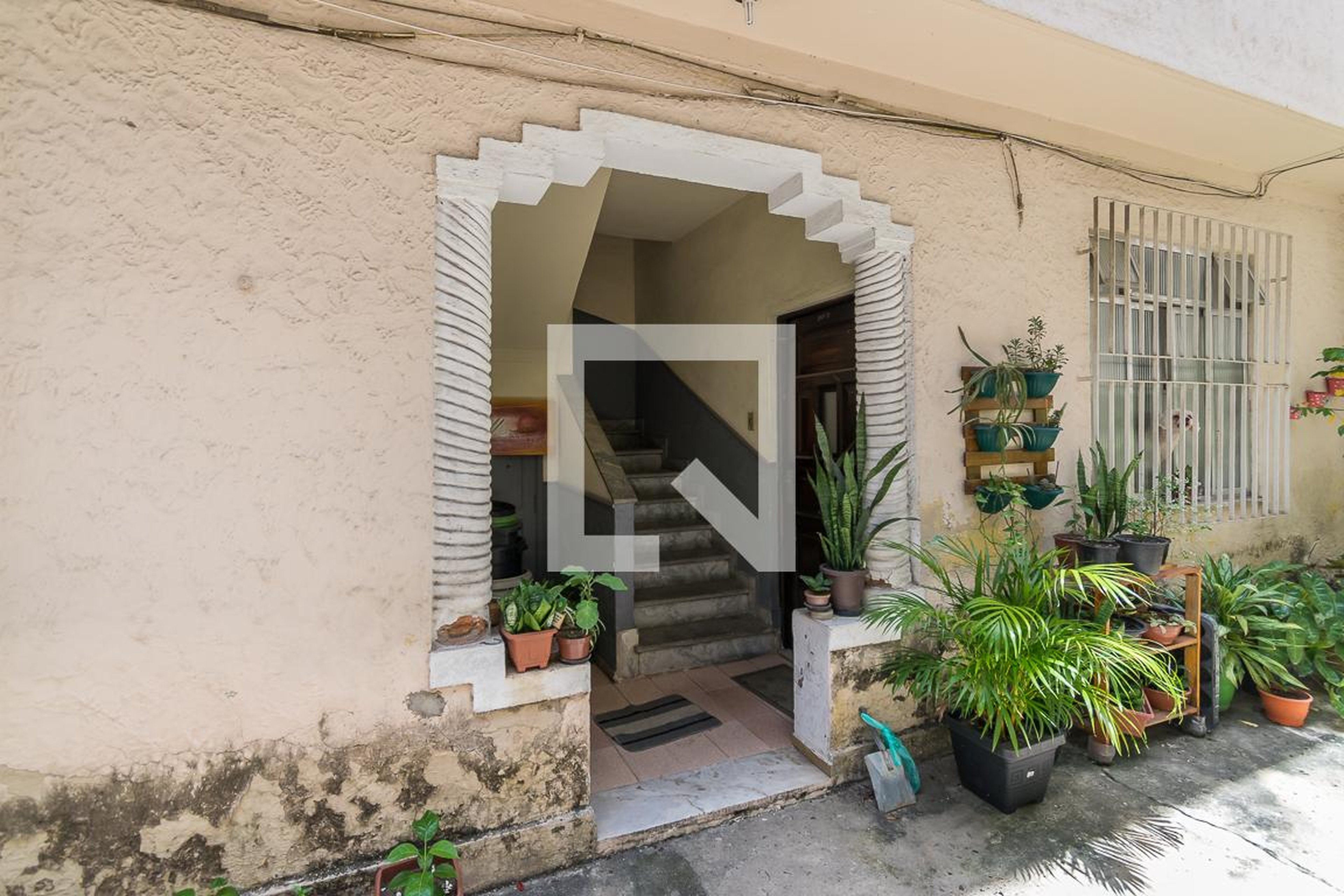 Área comum - Entrada do prédio - null