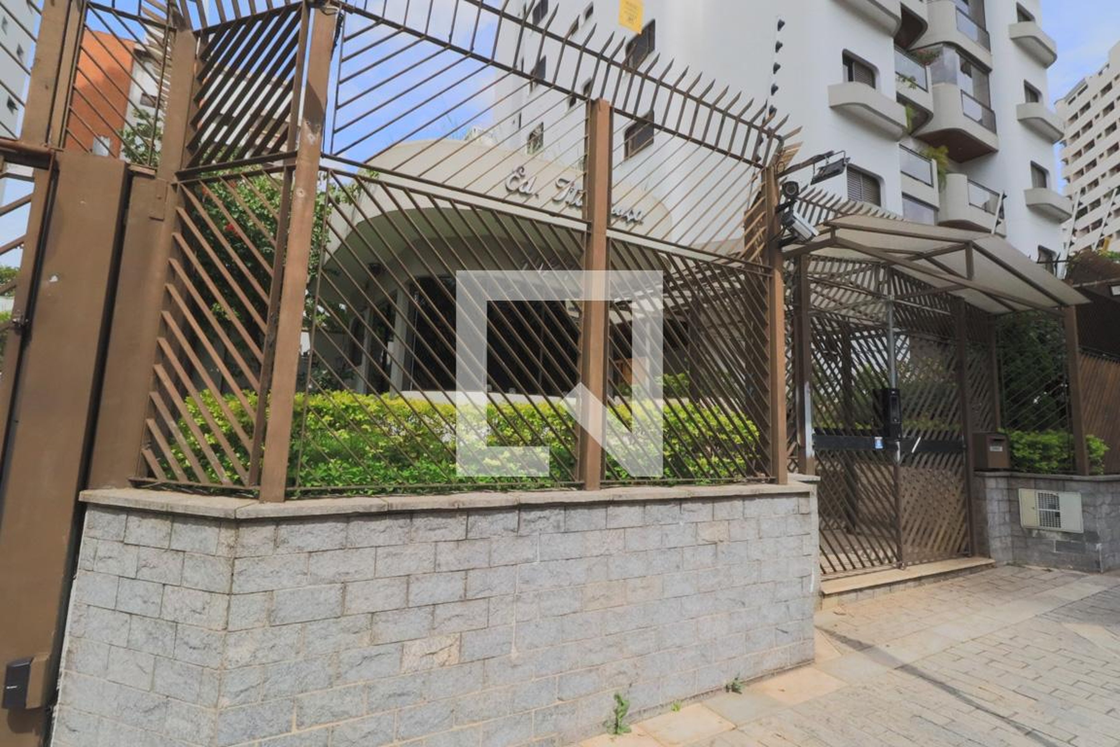 Fachada Condomínio Itacuruca