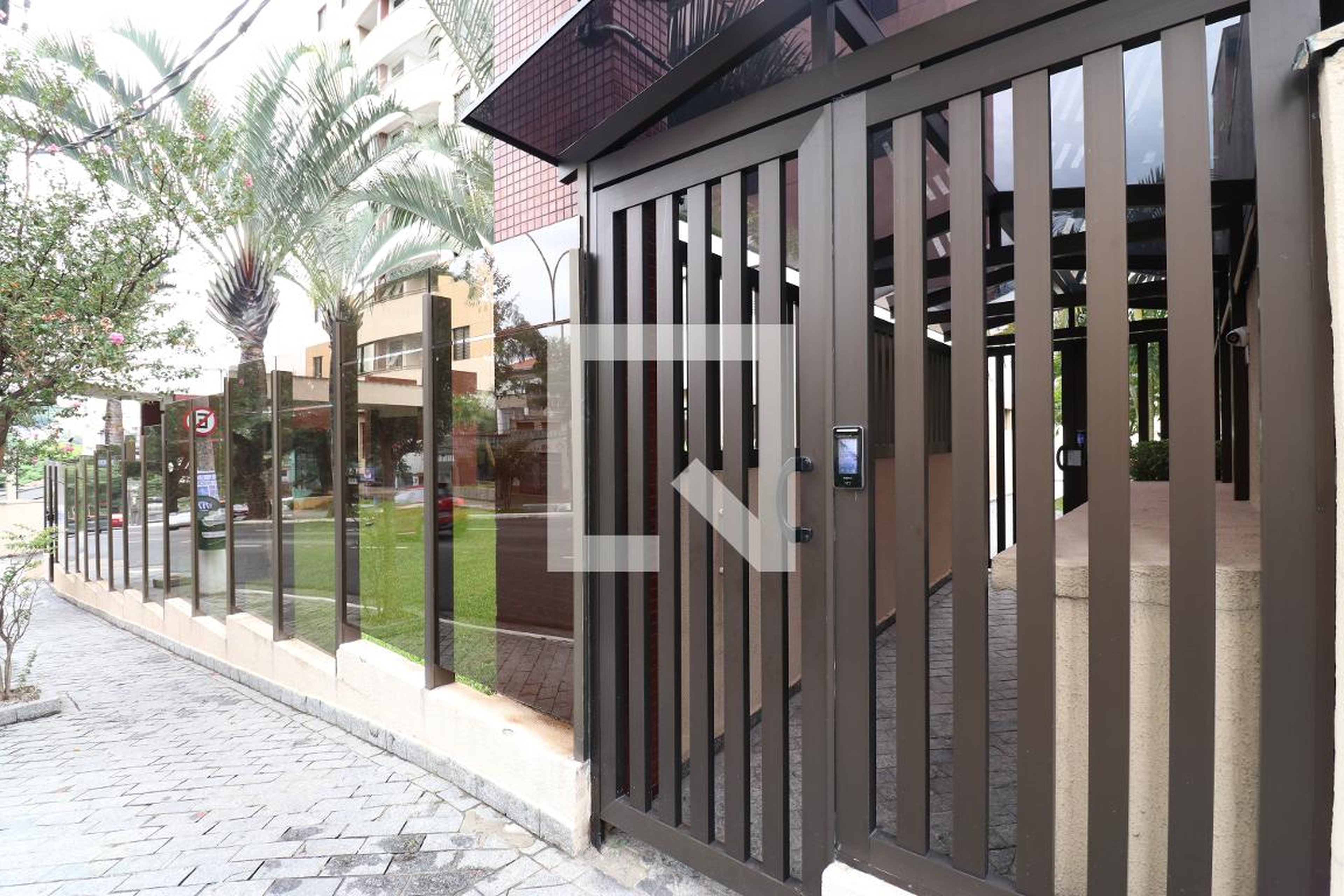 Fachada Edifício First Class Pompéia