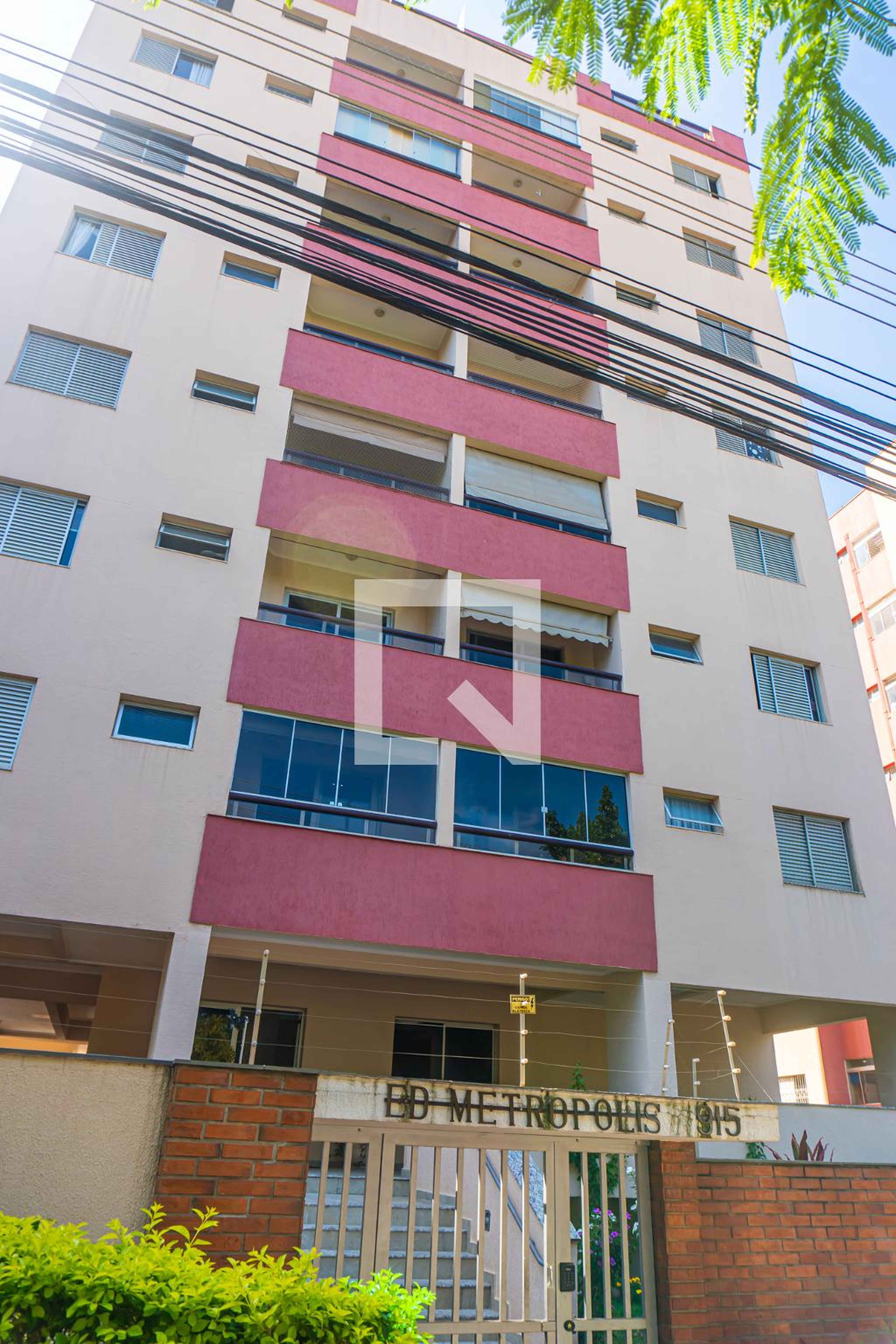 Fachada do Prédio Condomínio Metrópolis
