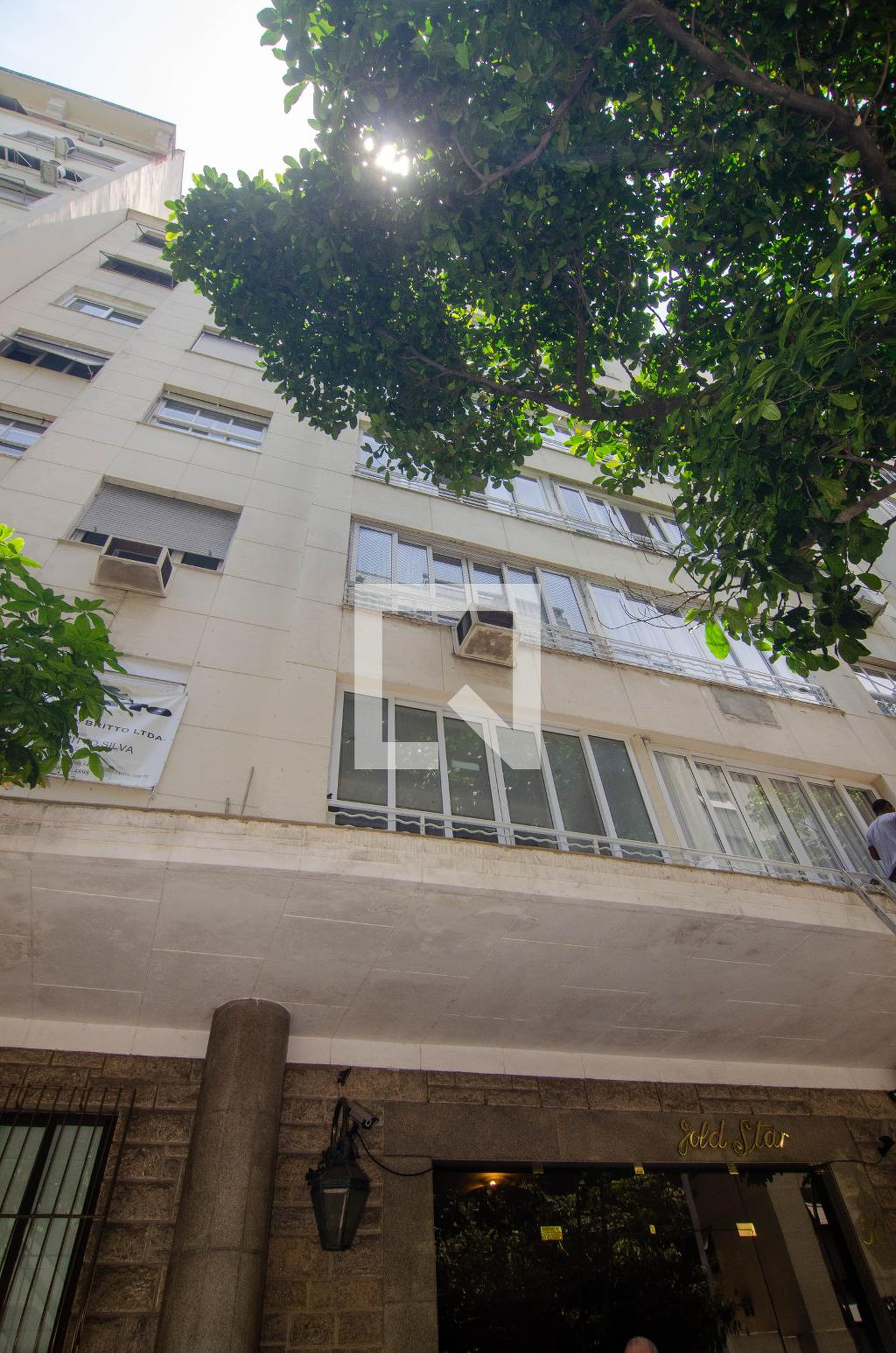 Fachada Edifício Gold Star