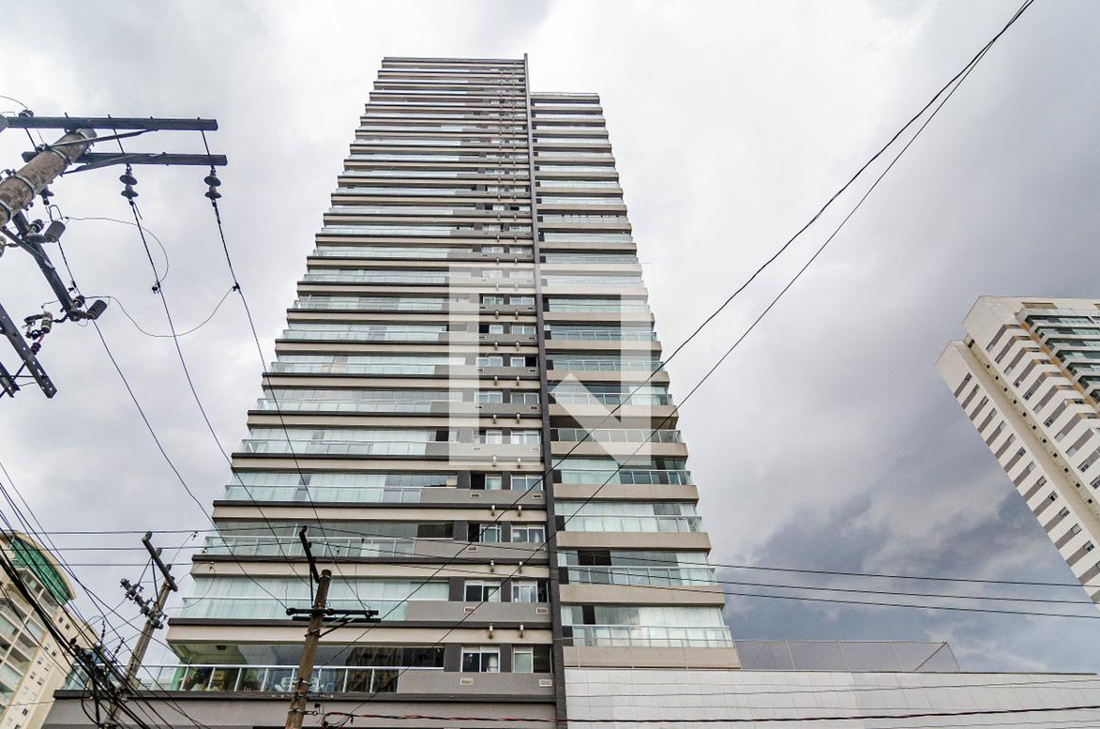 Fachada Condomínio em Rua Cardeal Arcoverde, 1626