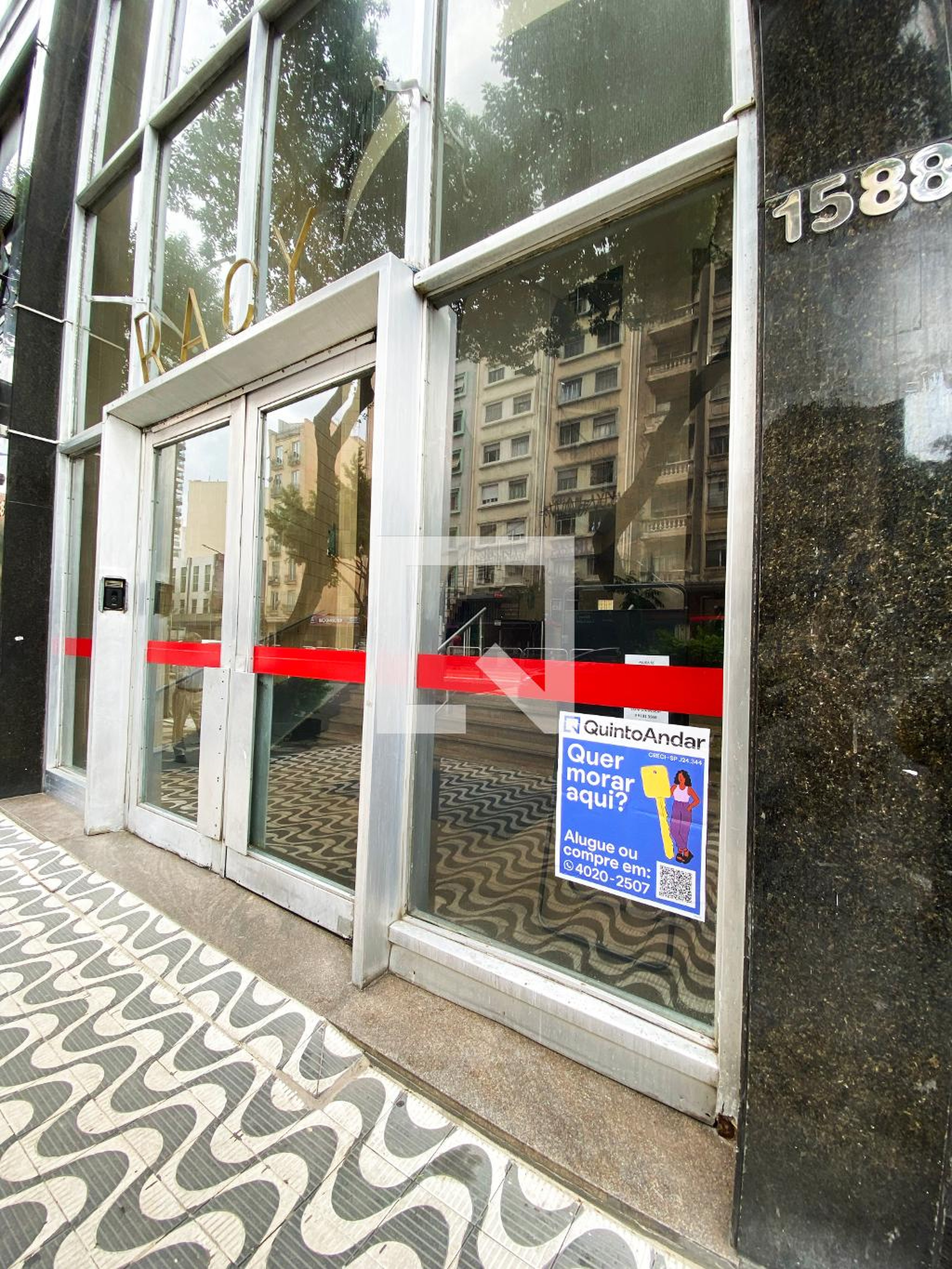 Fachada do Prédio Edifício Racy