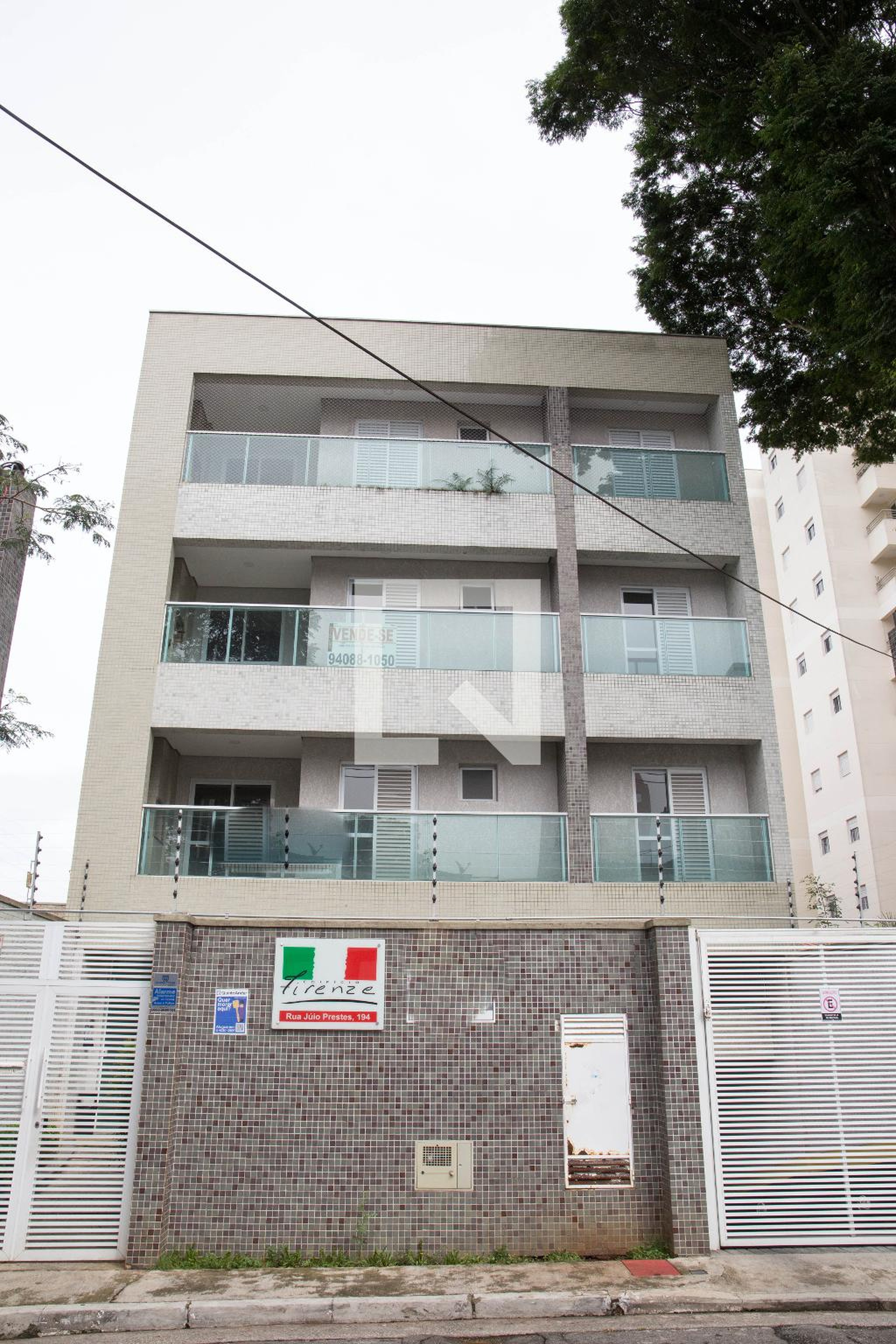 Fachada do Condomínio Condomínio Firenze