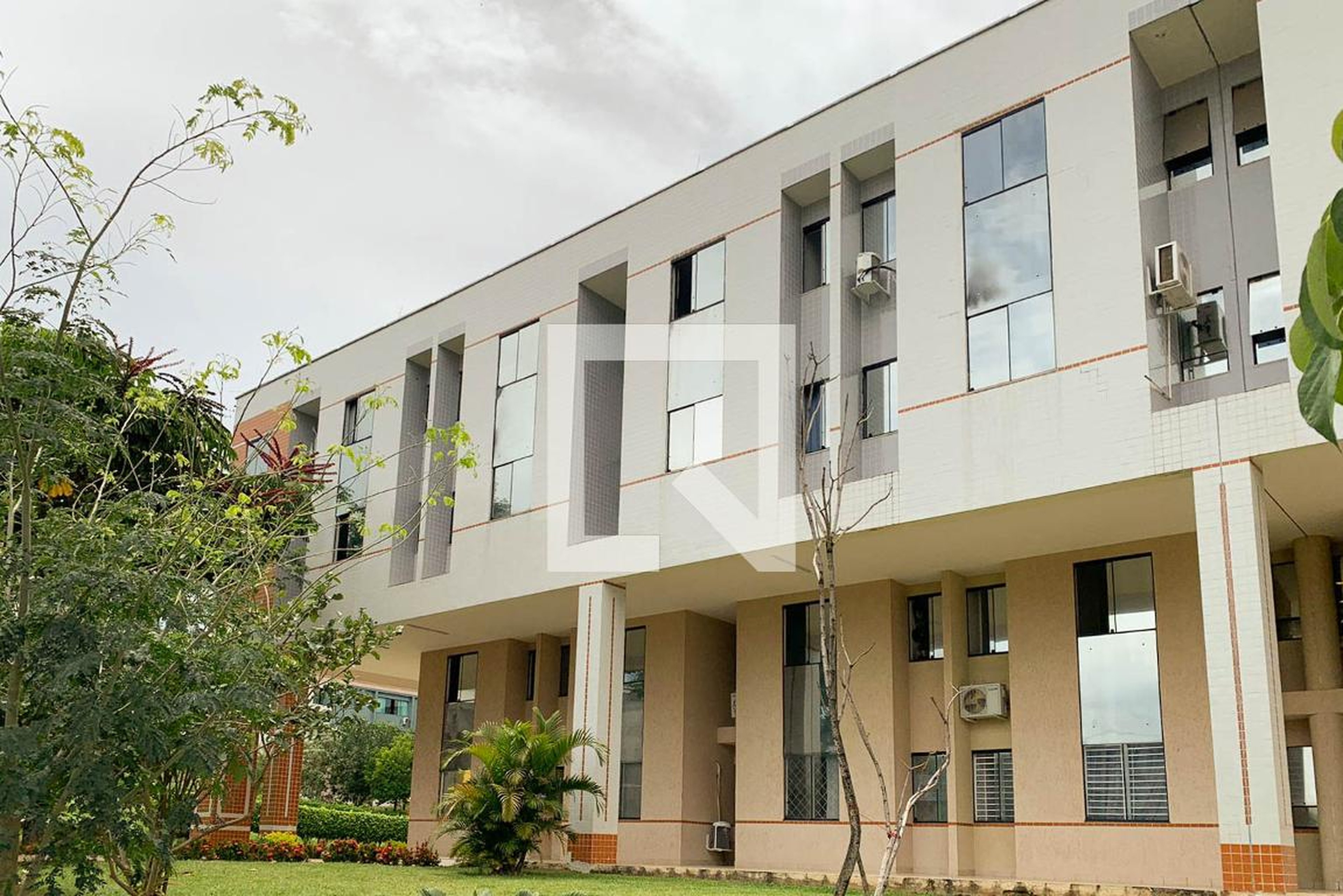 Fachada Condomínio em Ca 02 Bloco D, 405