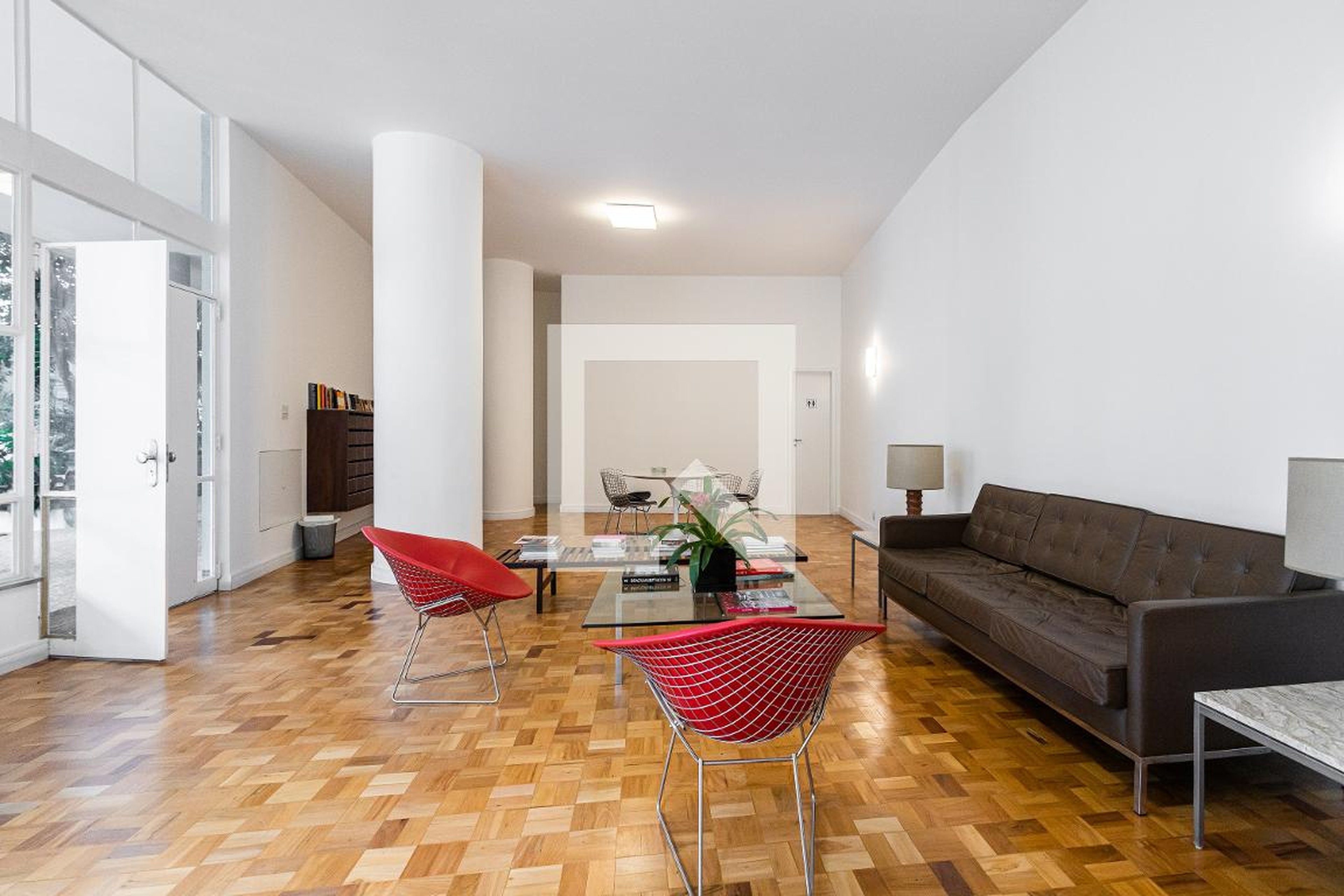 Sala de Reunião - Azul e Branco