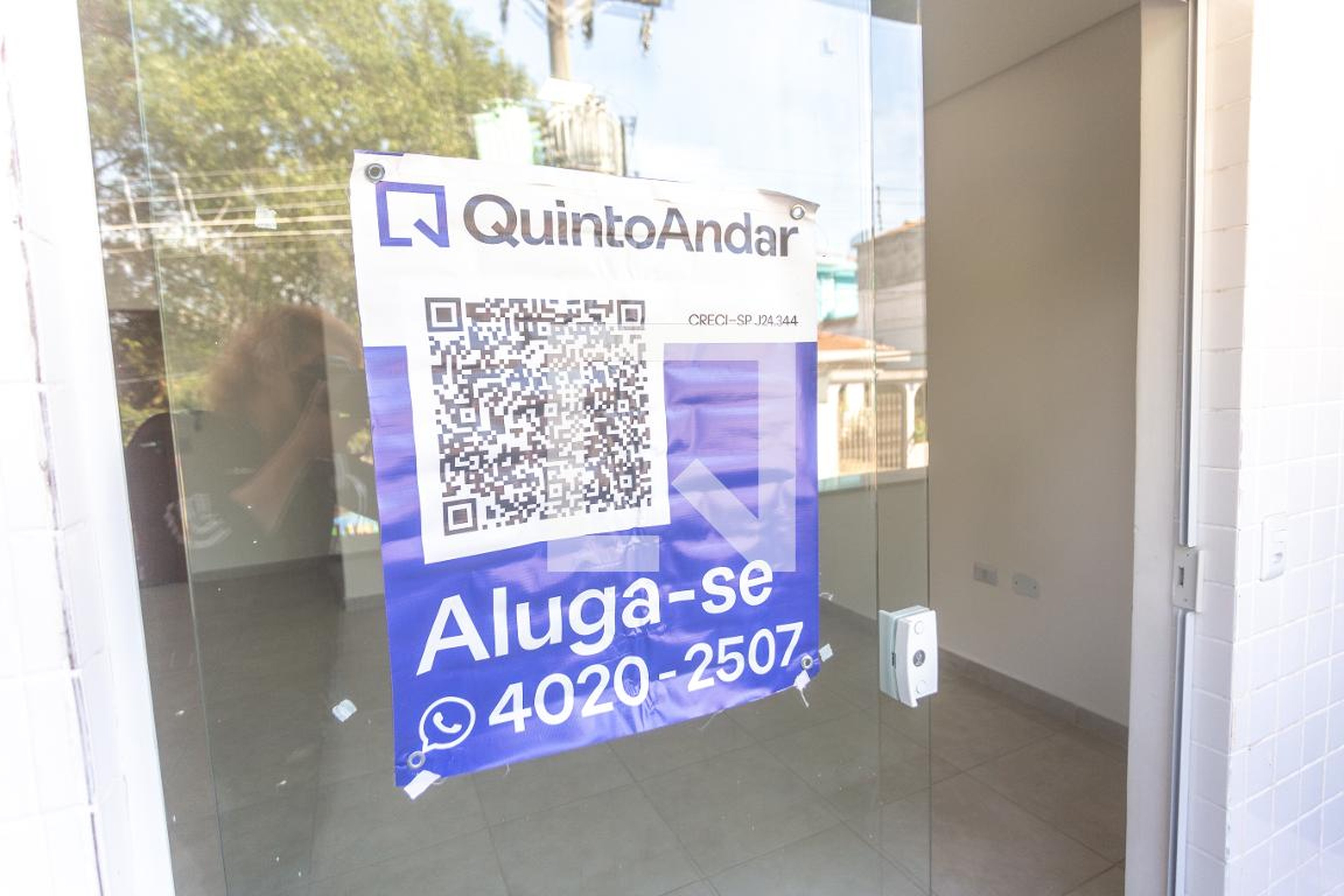 Fachada Condomínio em Rua Joaquim Casemiro, 455