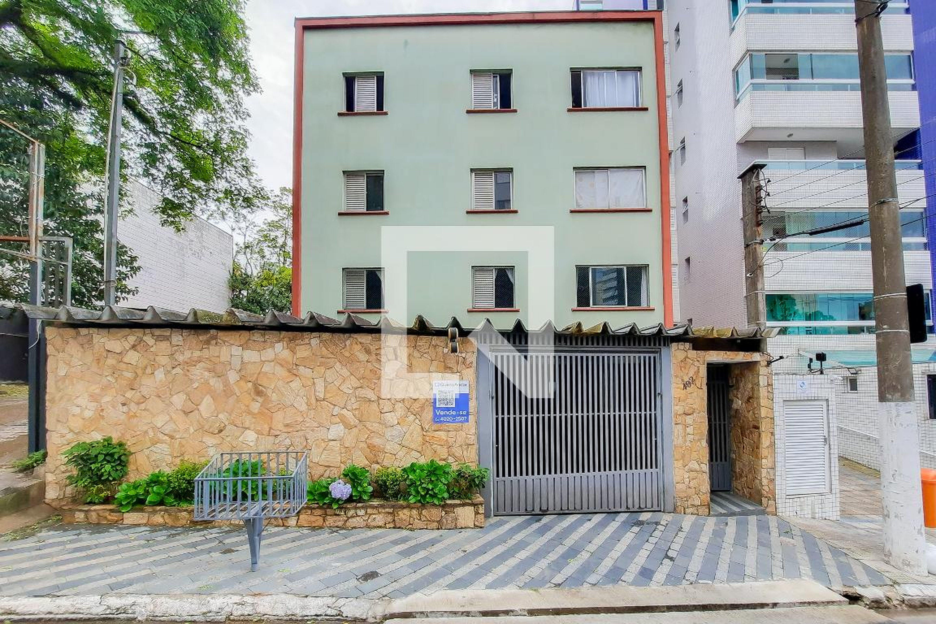 Fachada do Condomínio Edifício Água Marinha