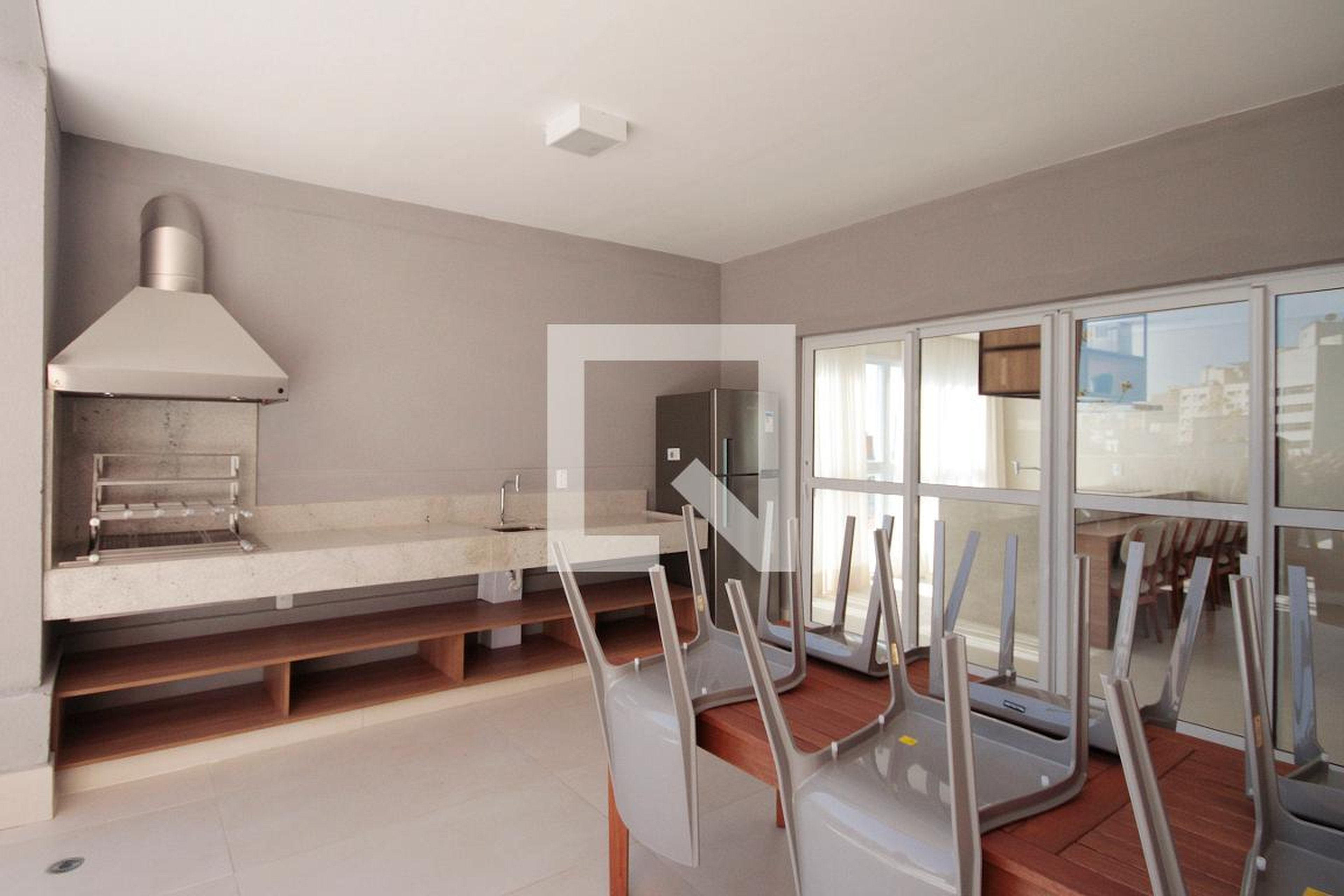 Churrasqueira - Mobi One Paulista