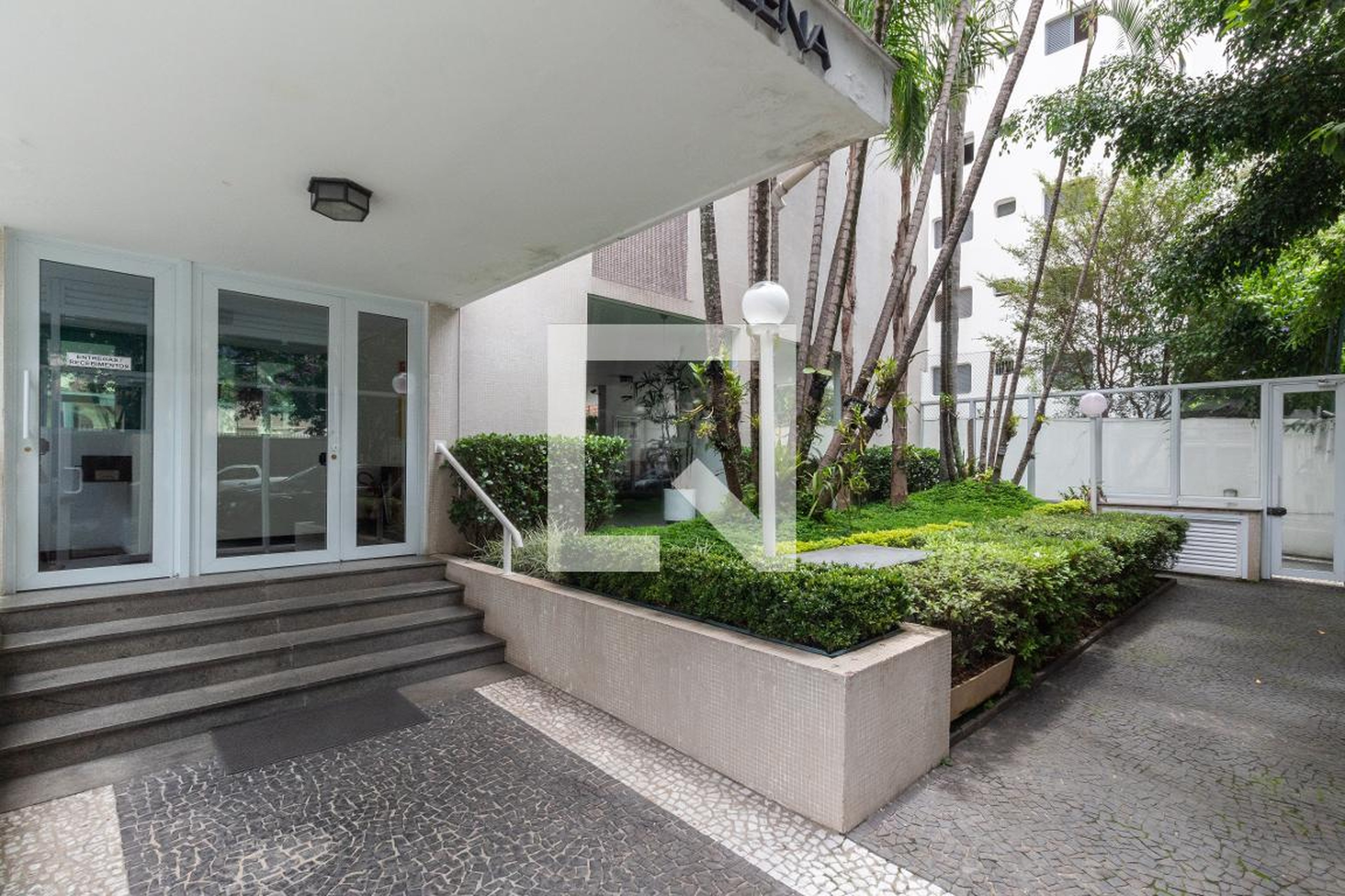 Entrada - Maria Helena