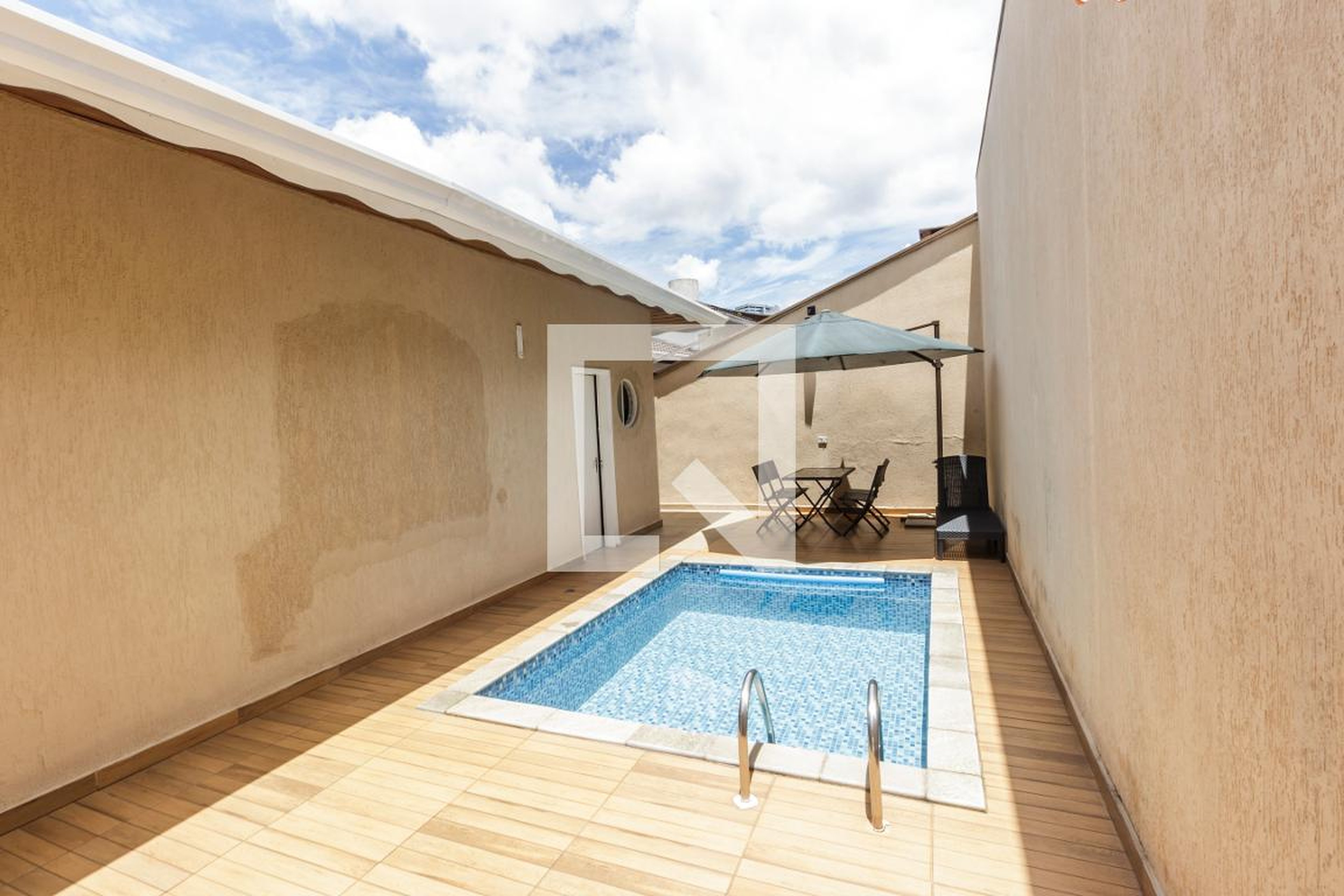 Piscina - Residencial Alphaville 03